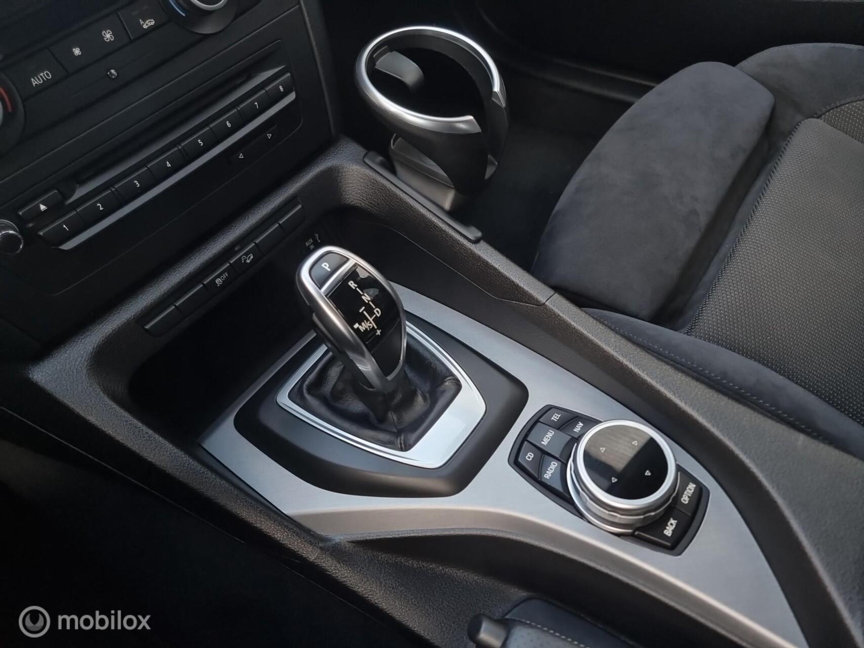 Foto van BMW X1 xDrive 28i