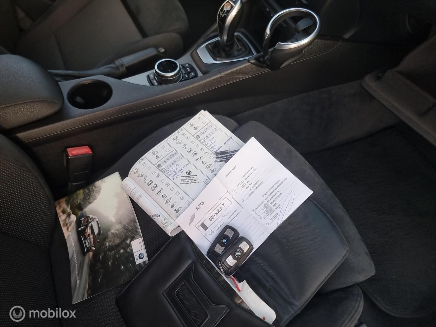 Foto van BMW X1 xDrive 28i