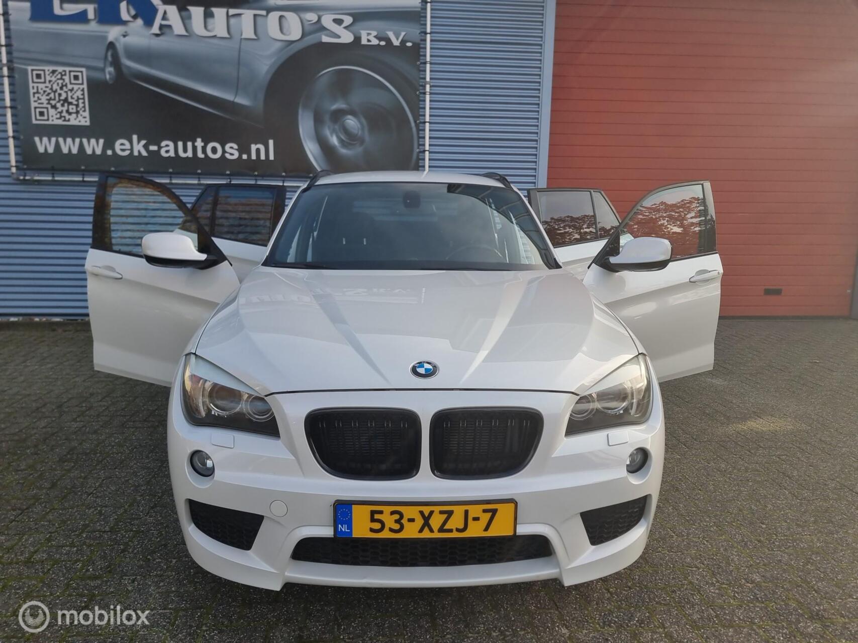 Foto van BMW X1 xDrive 28i