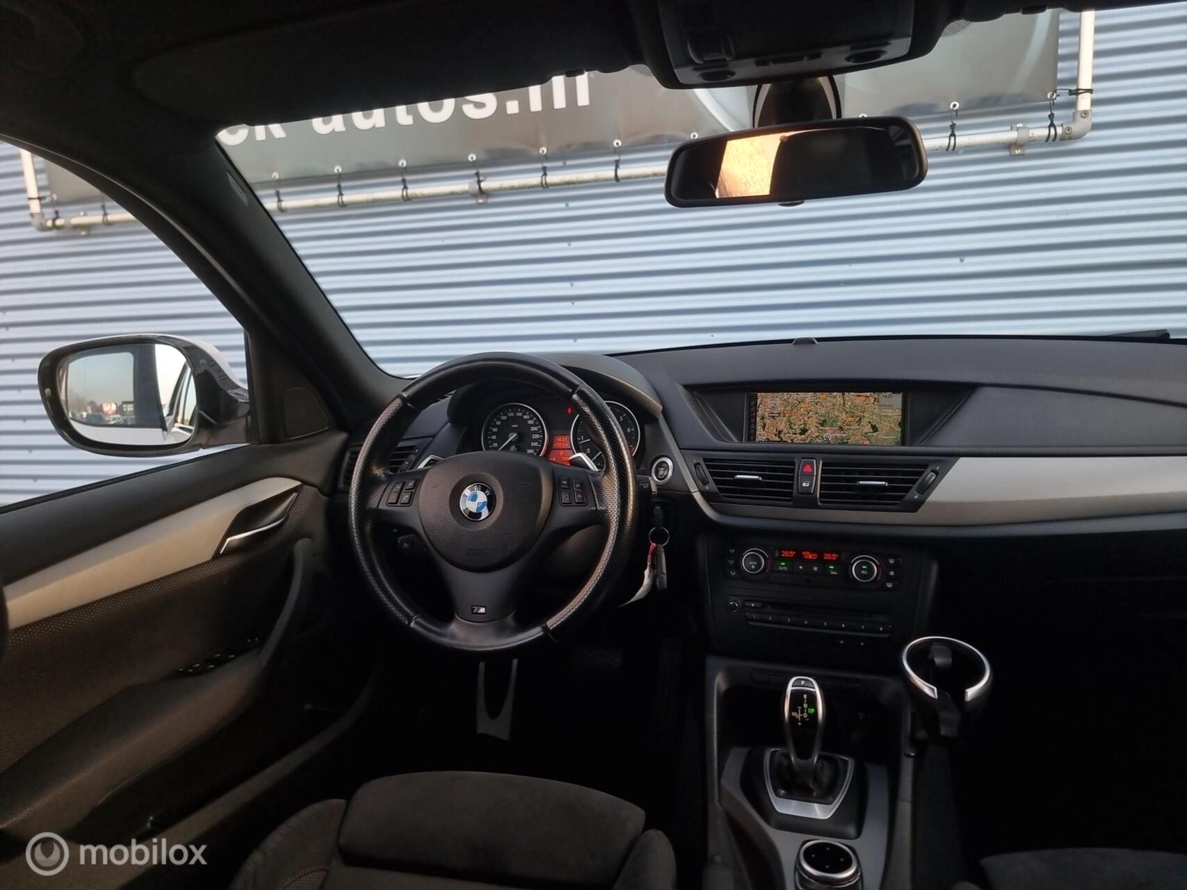 Foto van BMW X1 xDrive 28i