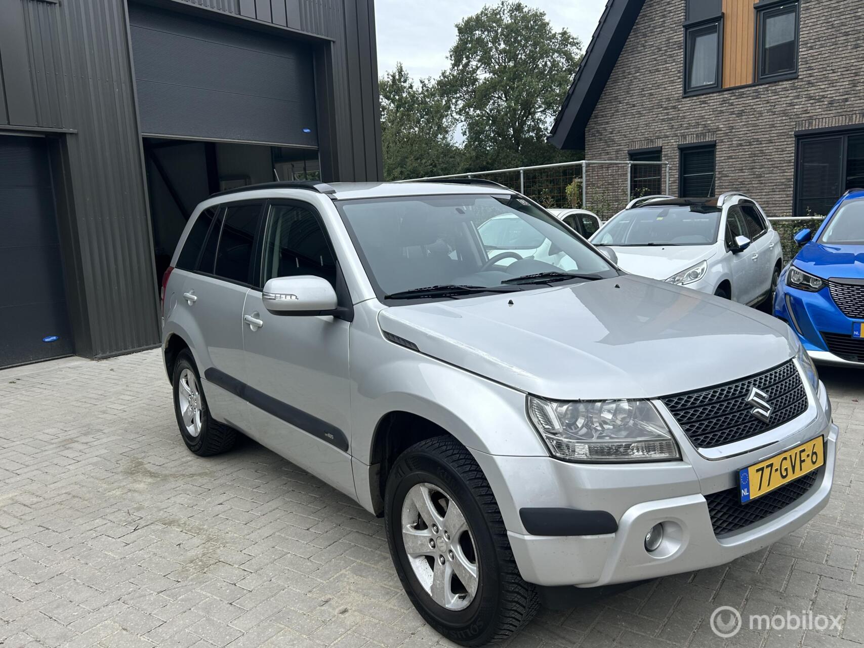 Suzuki Grand Vitara 2.0-16V Exclusive 2008 - voorkant