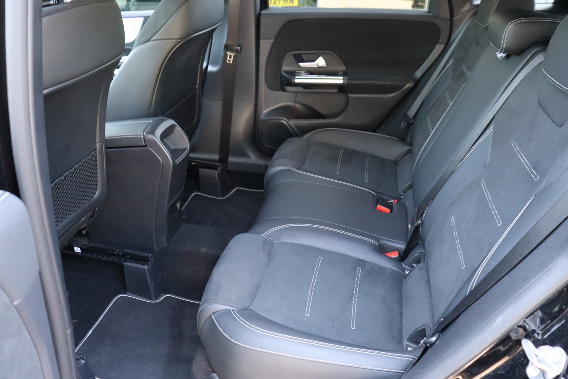 Foto van Mercedes-Benz B 250 E