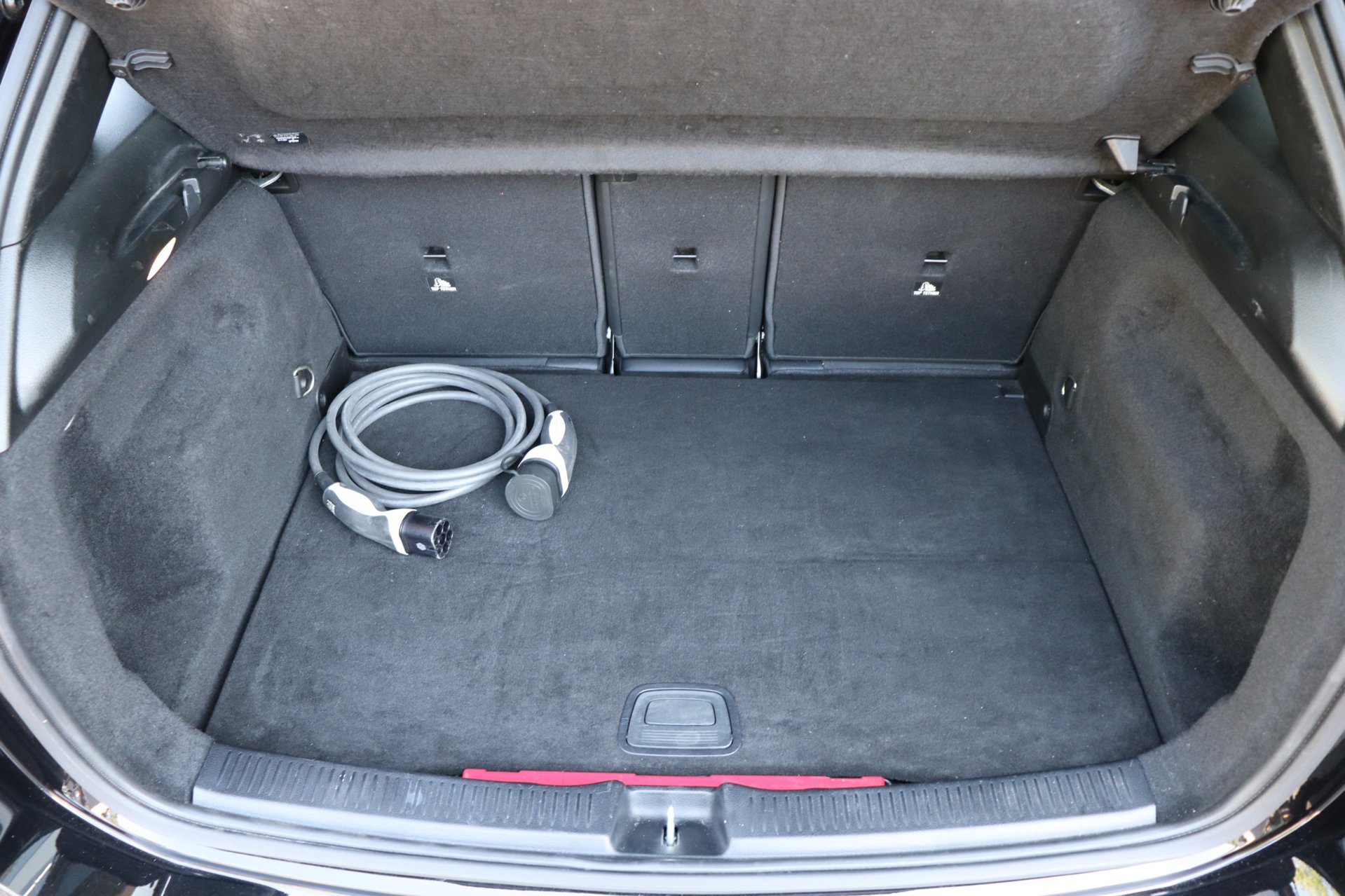 Foto van Mercedes-Benz B 250 E