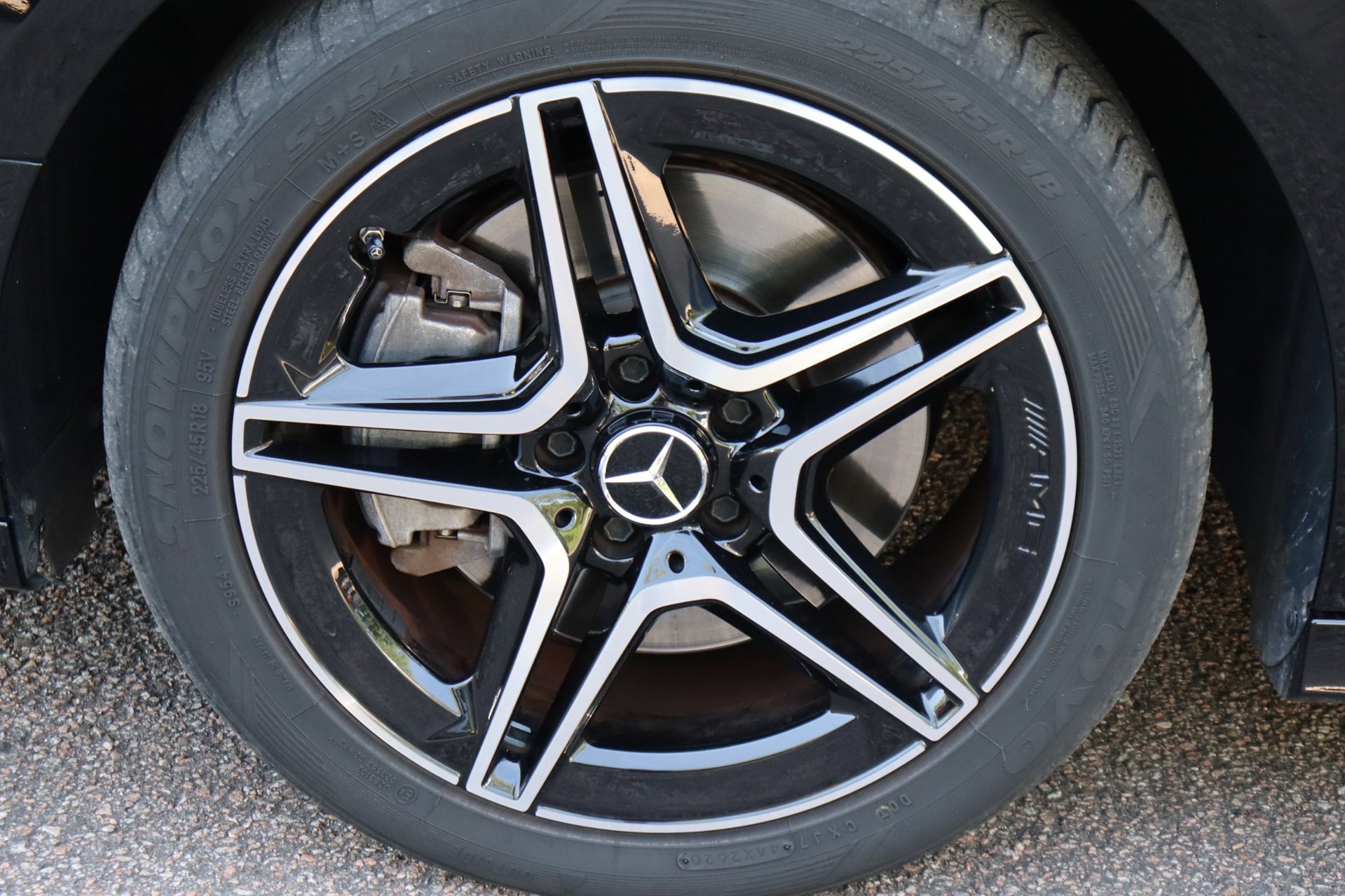 Foto van Mercedes-Benz B 250 E