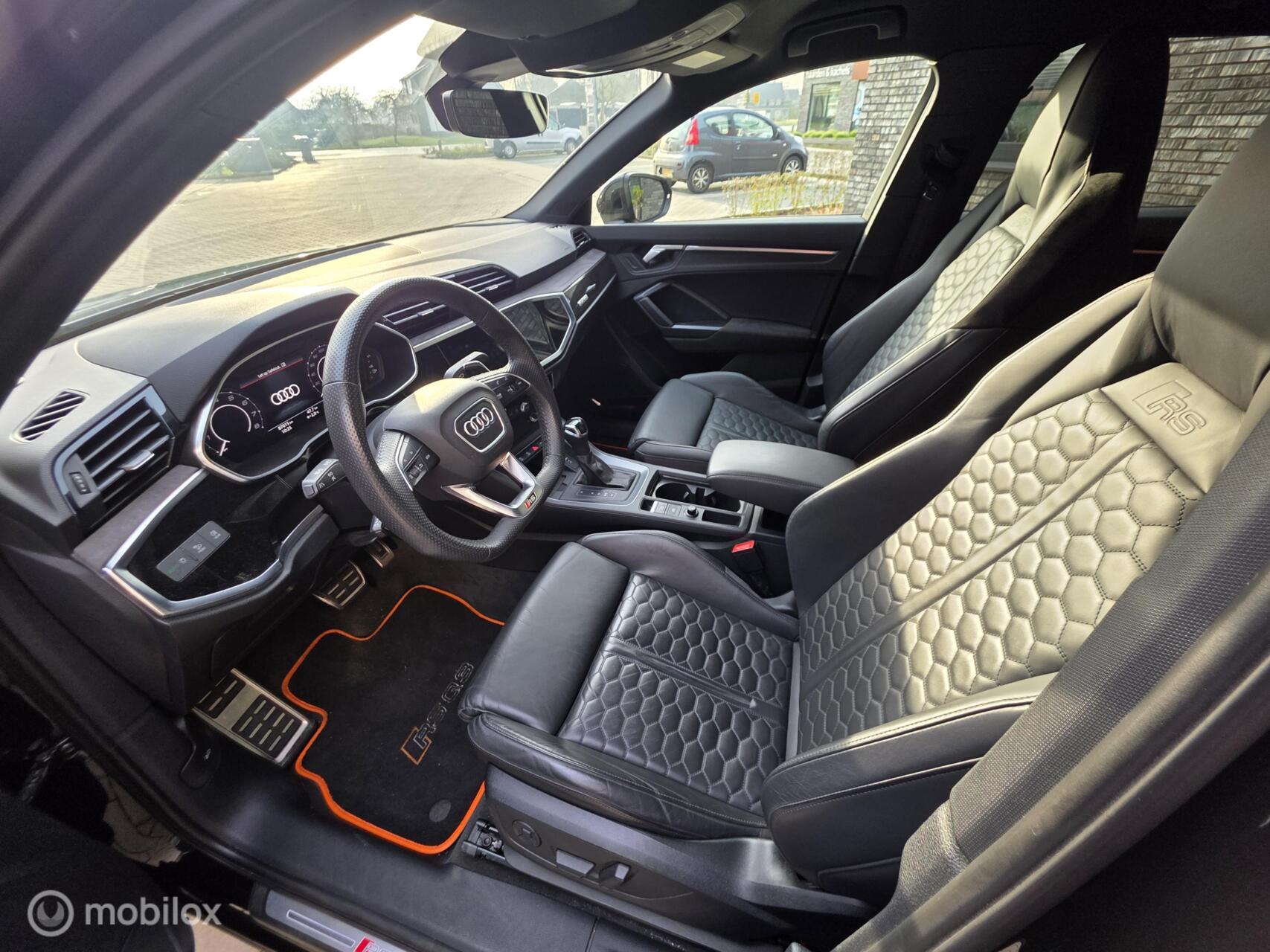 Foto van Audi RS Q3