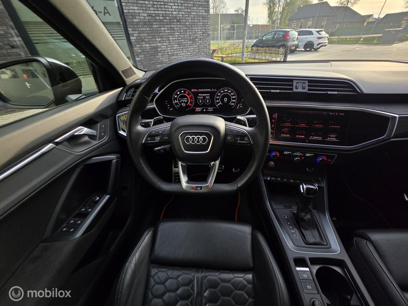 Foto van Audi RS Q3