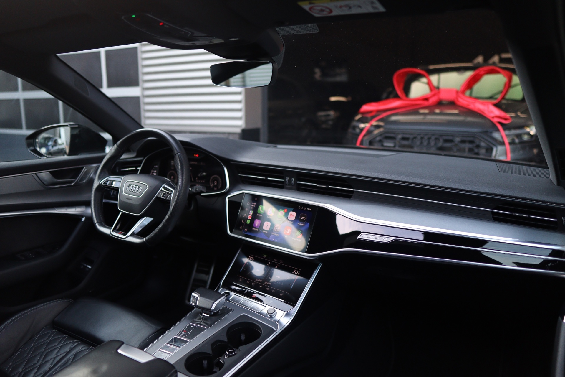 Foto van Audi A6 55 TFSI E