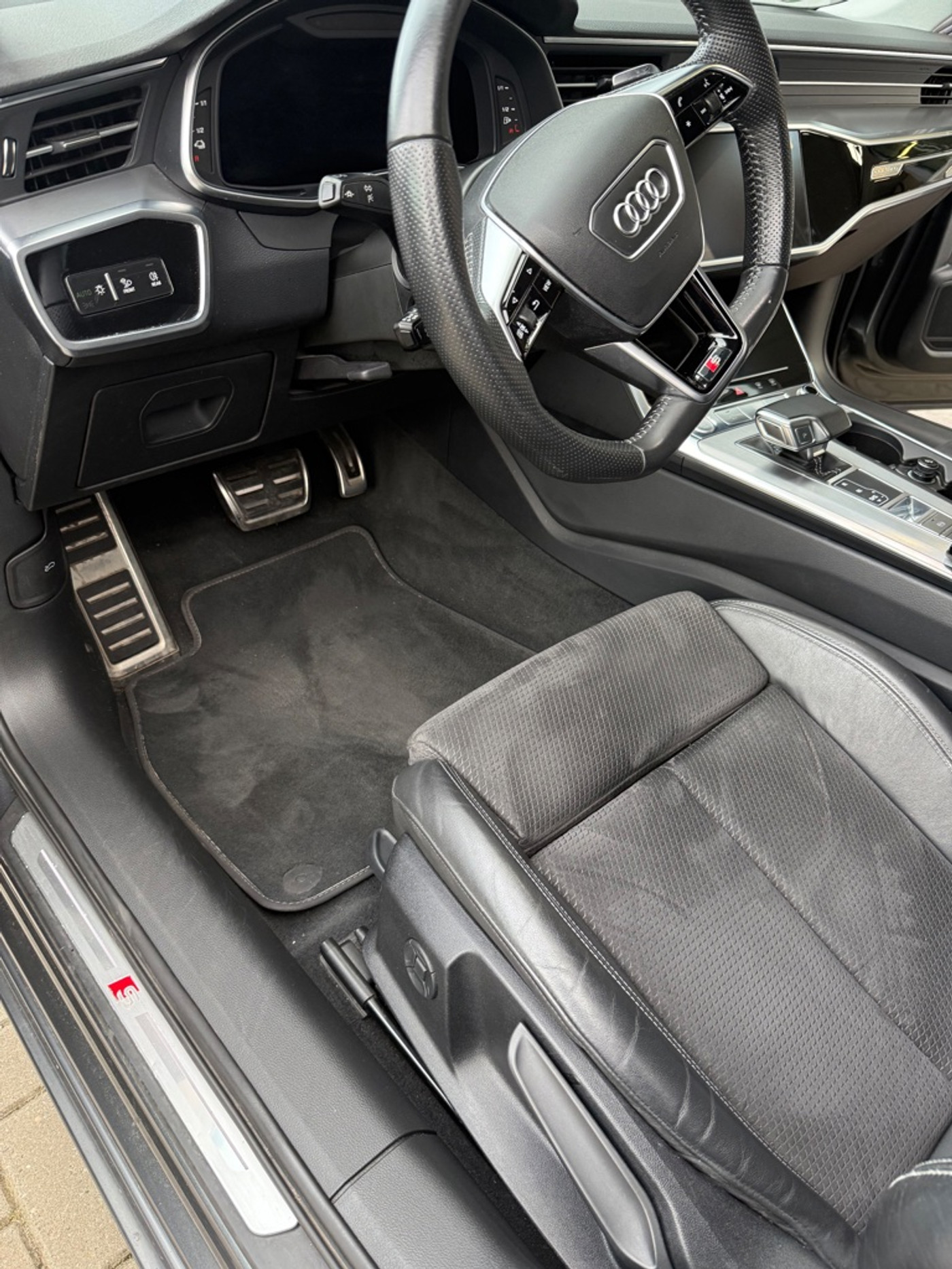Foto van Audi A6 55 TFSI E