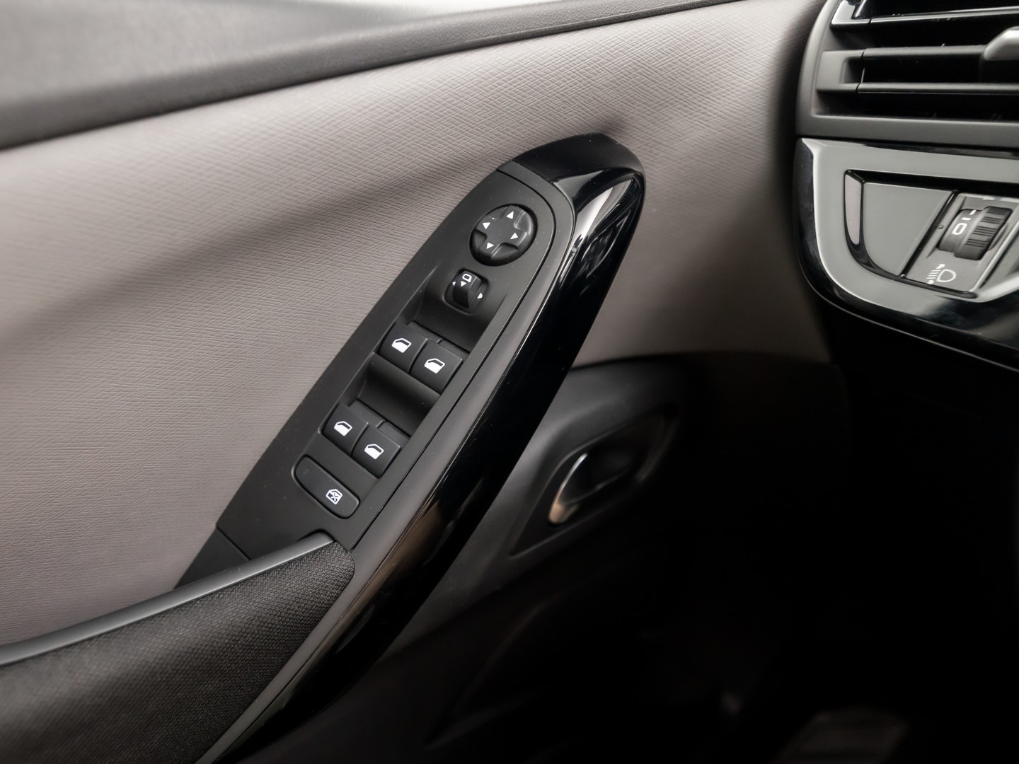 Foto van Citroen C4 Spacetourer