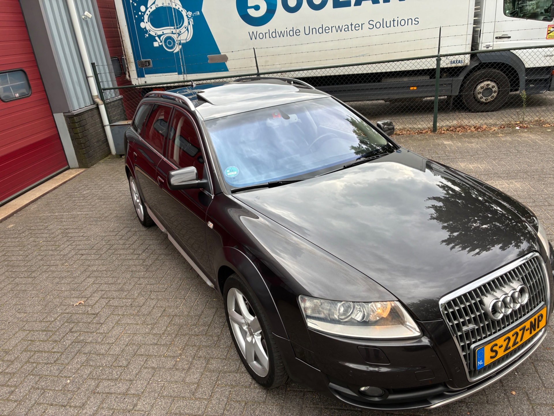 Foto van Audi A6 Allroad Quattro 4,2 V8
