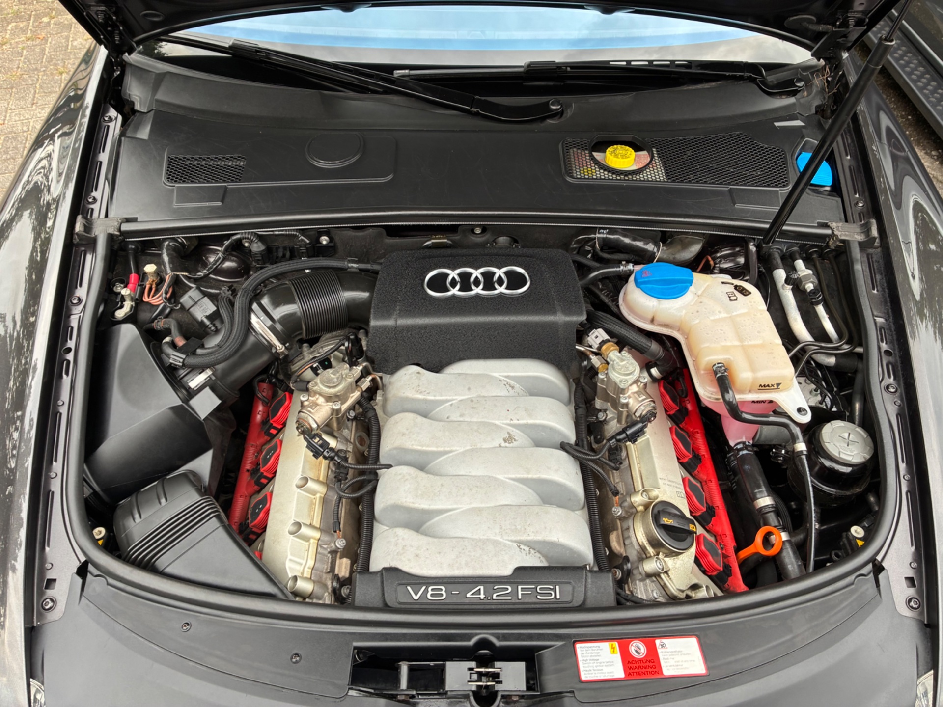 Foto van Audi A6 Allroad Quattro 4,2 V8
