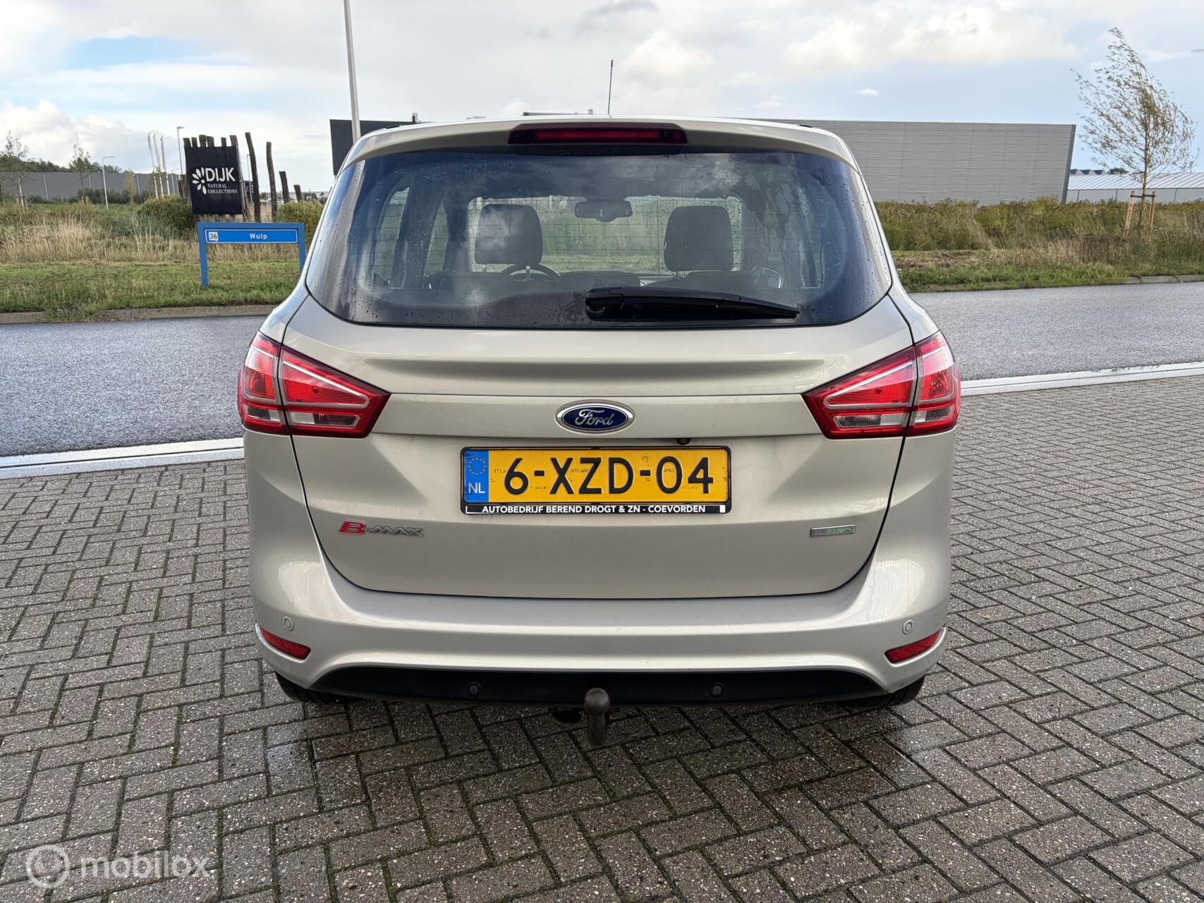 Foto van Ford B-max