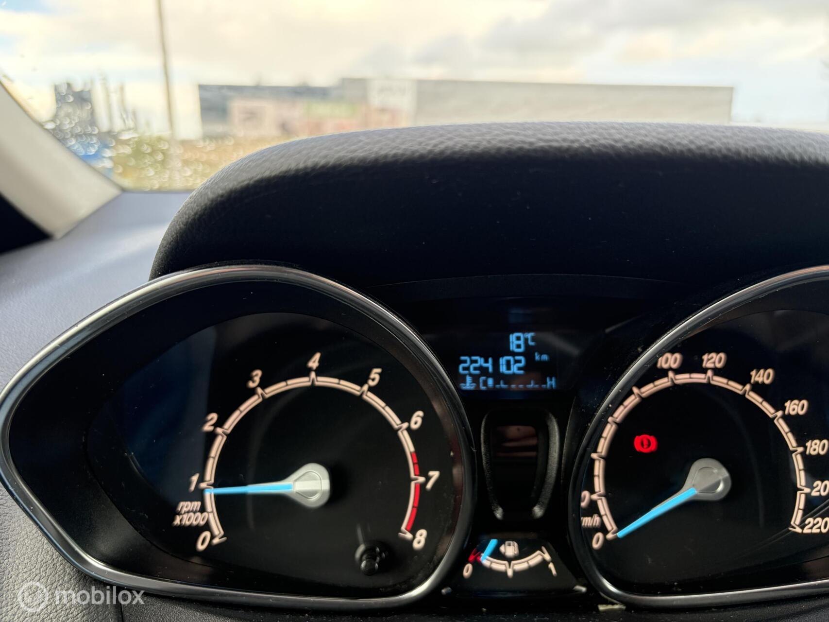 Foto van Ford B-max