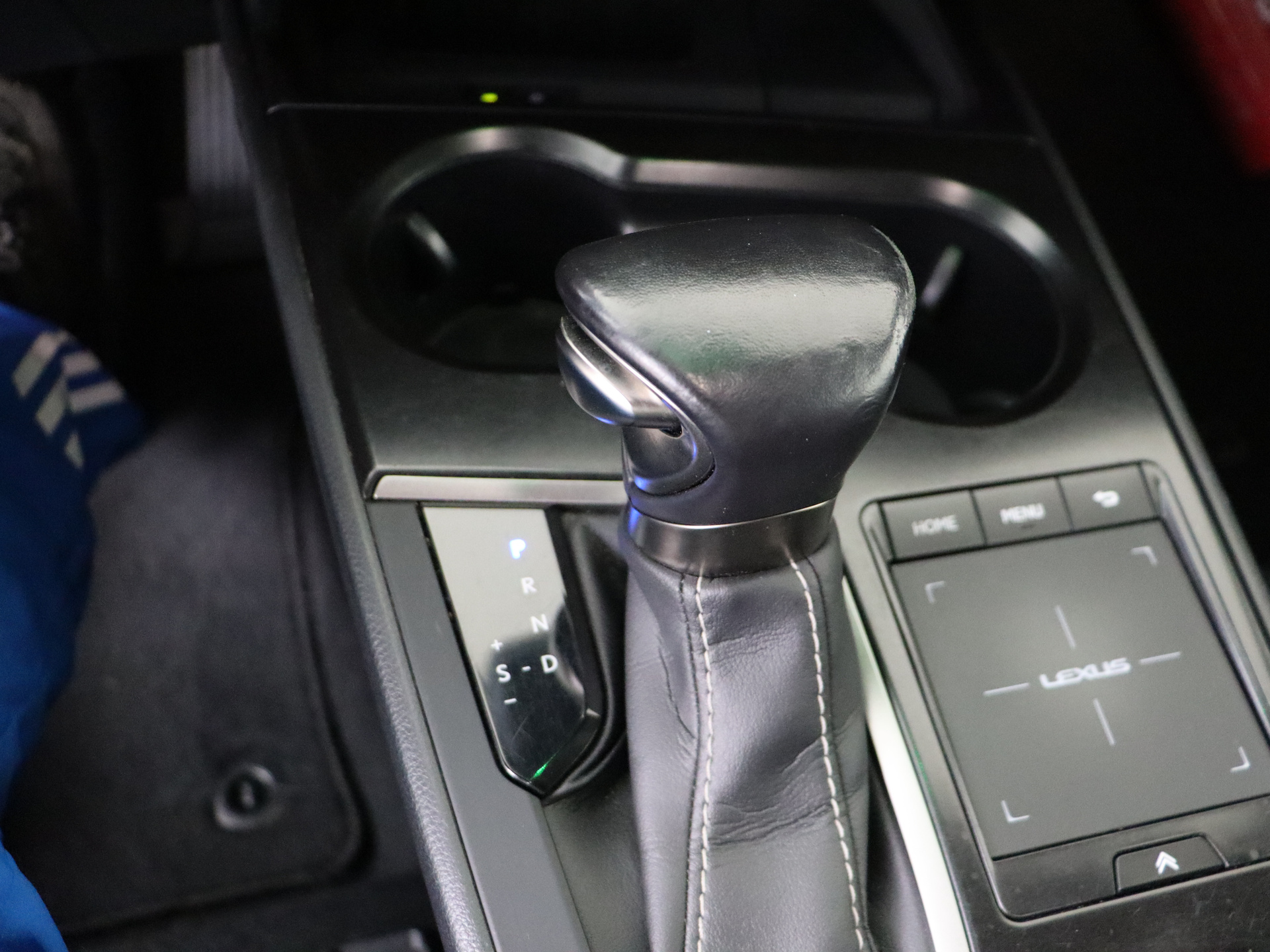 Foto van Lexus Lexus Ux250h