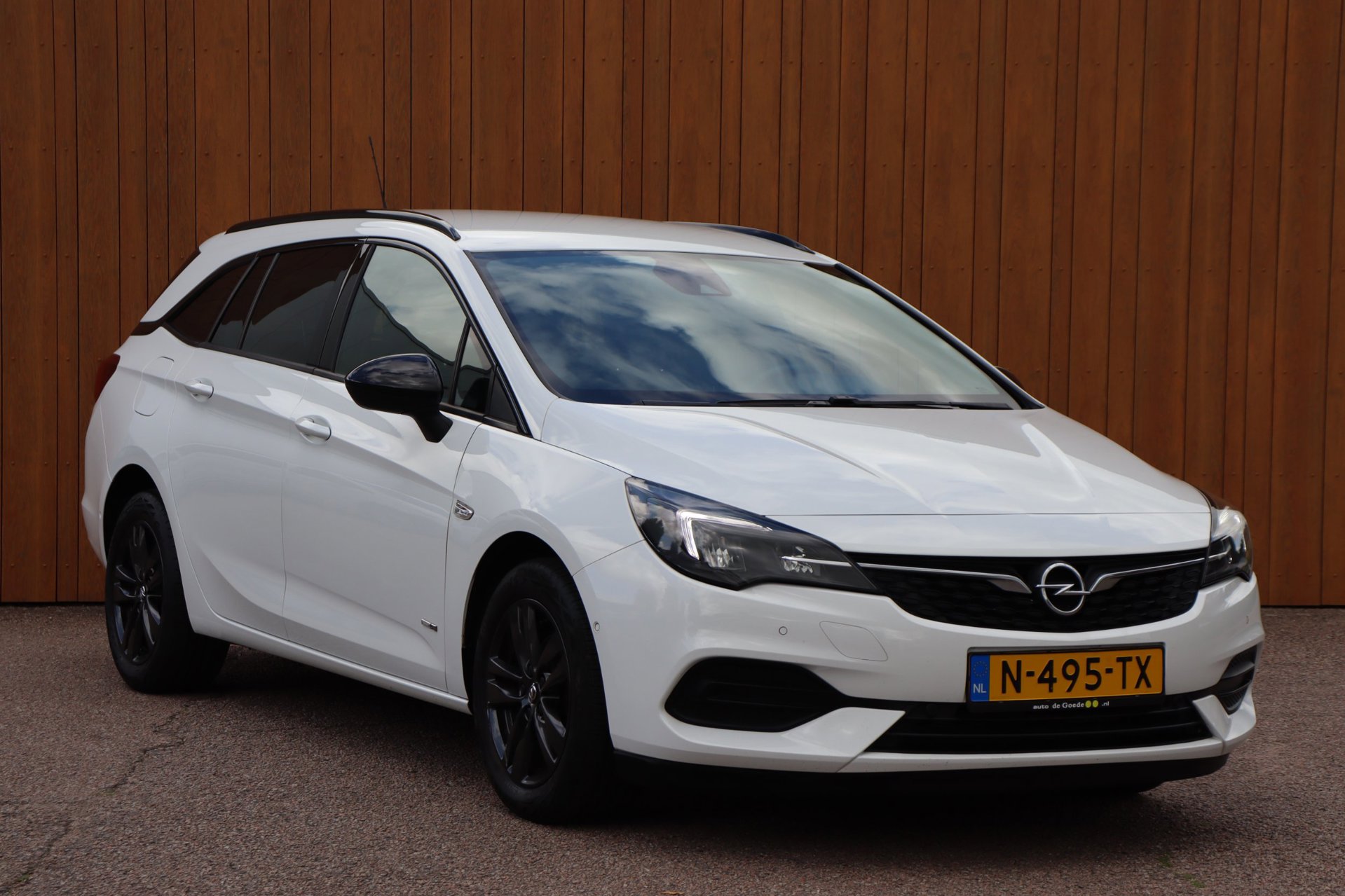 Foto van Opel Astra Sports Tourer+