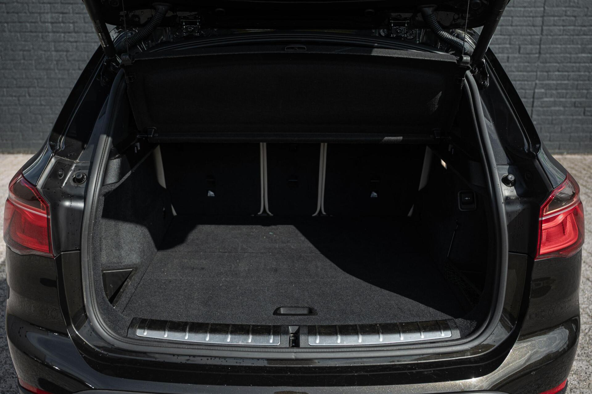 Foto van BMW X1 Sdrive20i