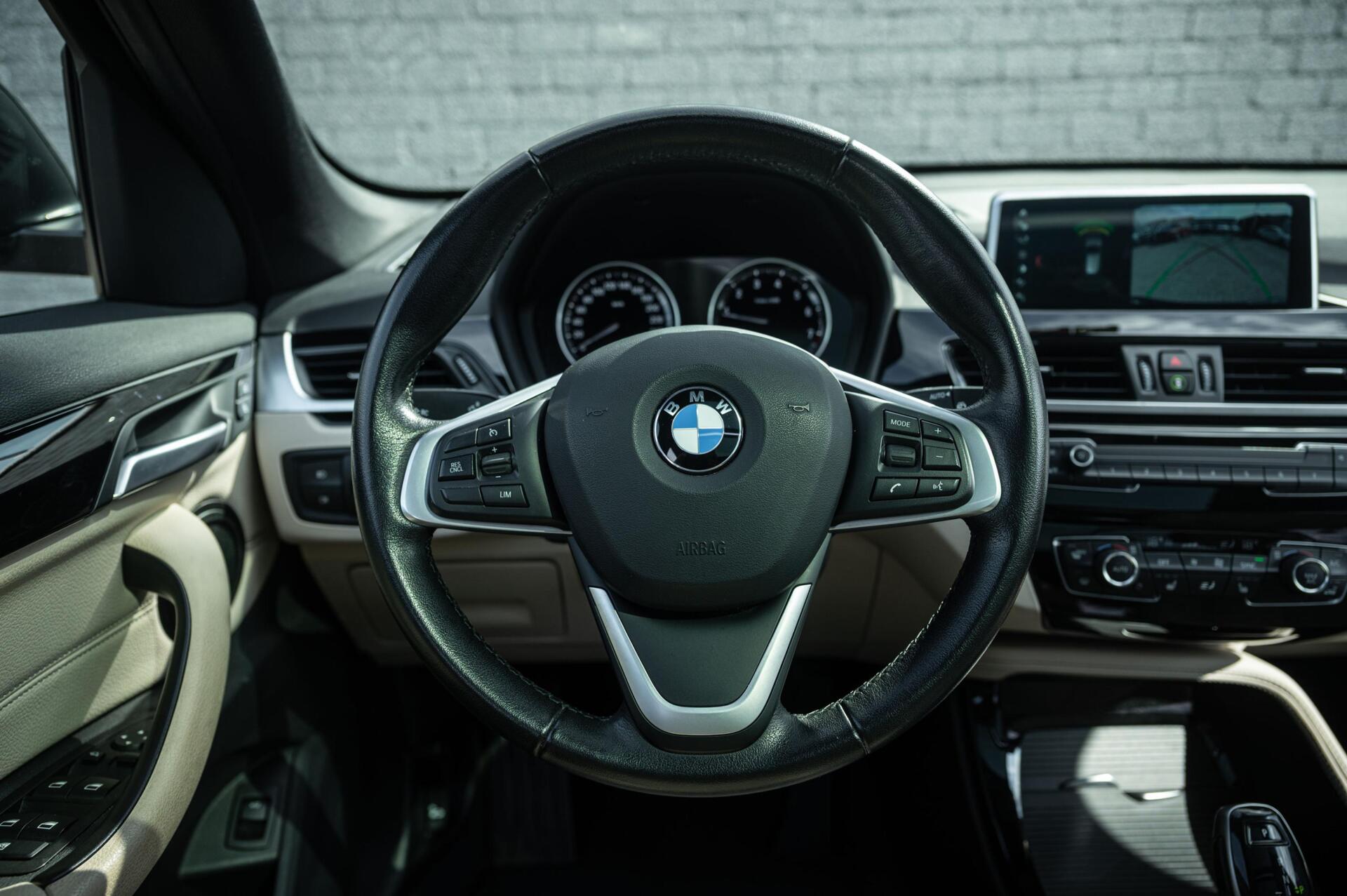 Foto van BMW X1 Sdrive20i