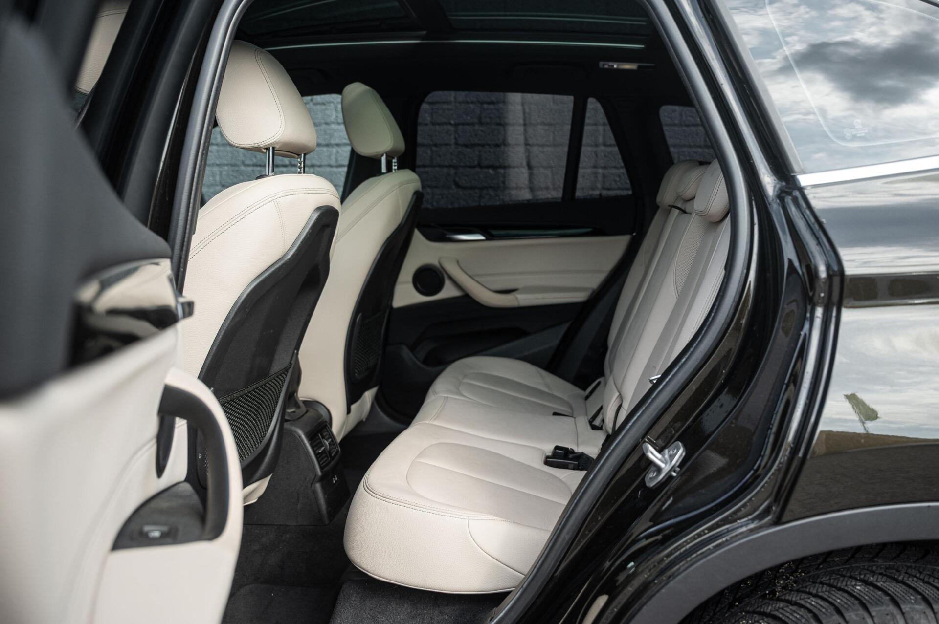 Foto van BMW X1 Sdrive20i
