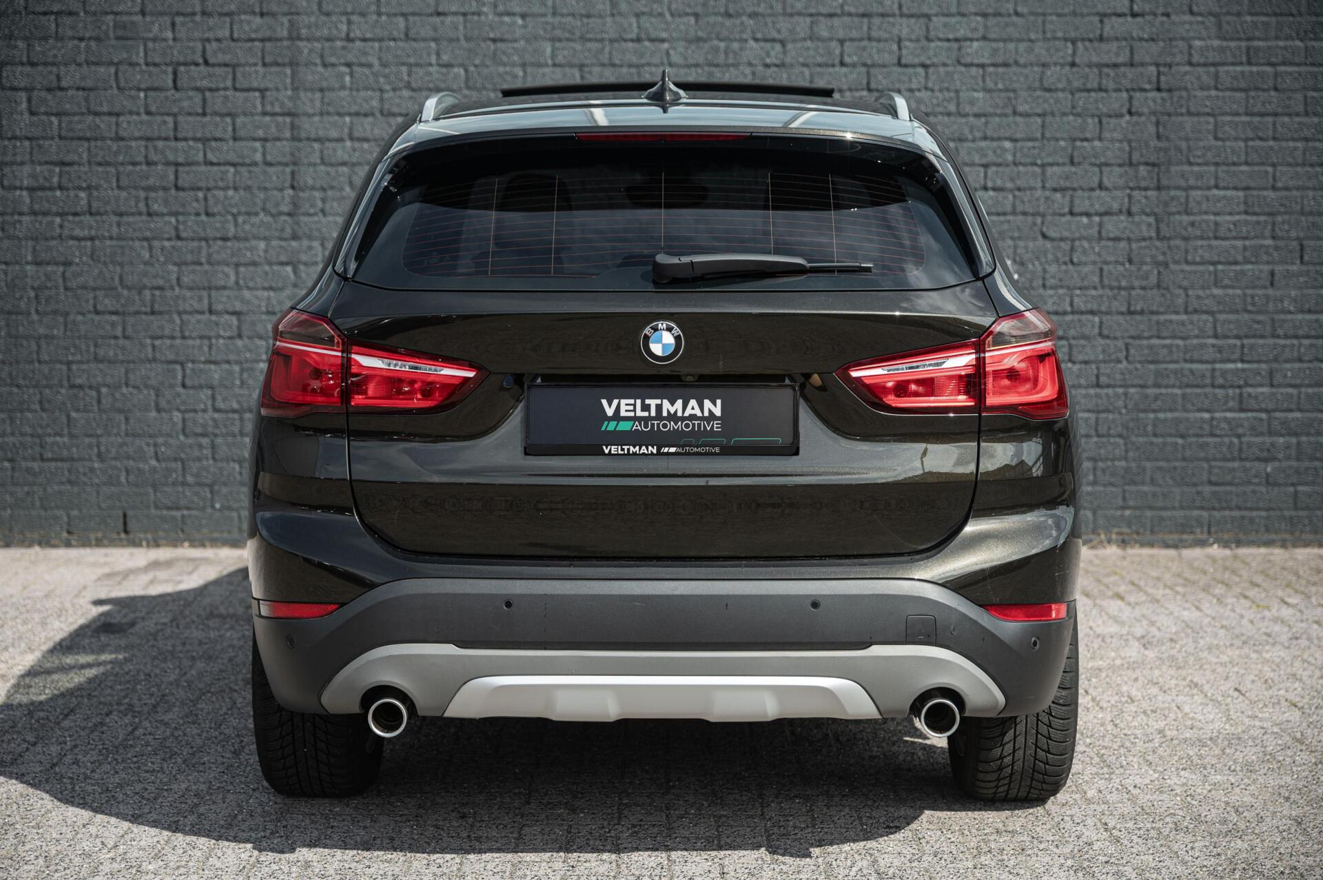 Foto van BMW X1 Sdrive20i