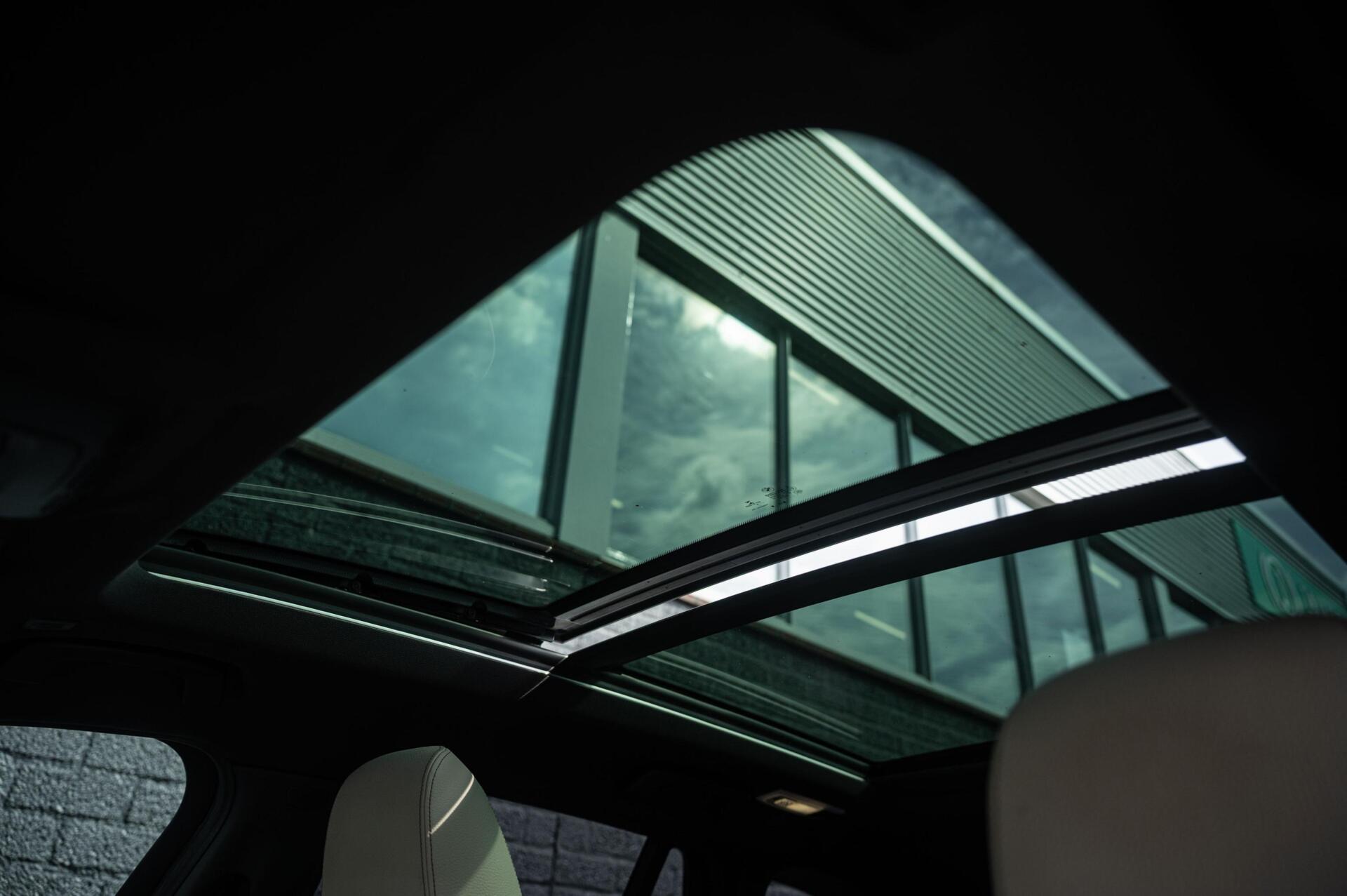 Foto van BMW X1 Sdrive20i