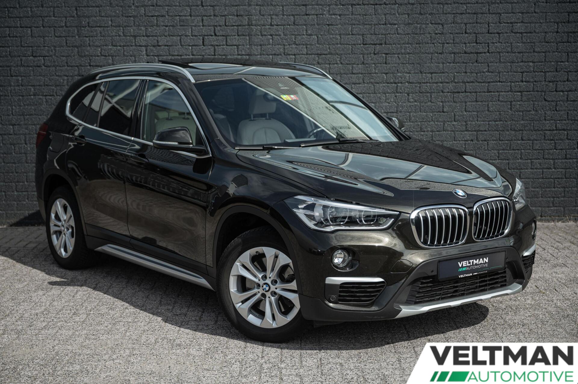 Foto van BMW X1 Sdrive20i