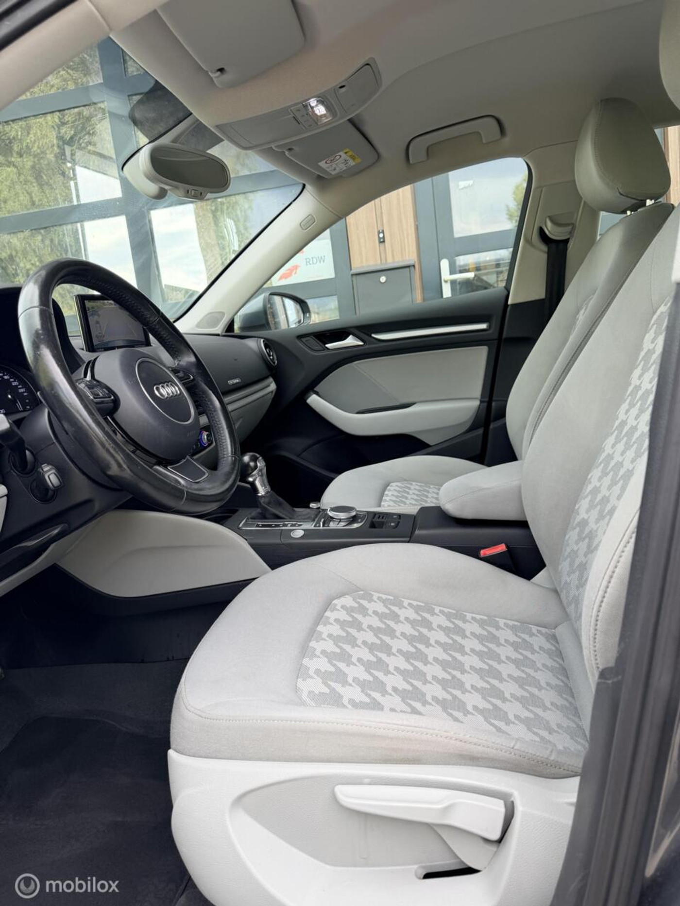 Foto van Audi A3 Sportback E-tron