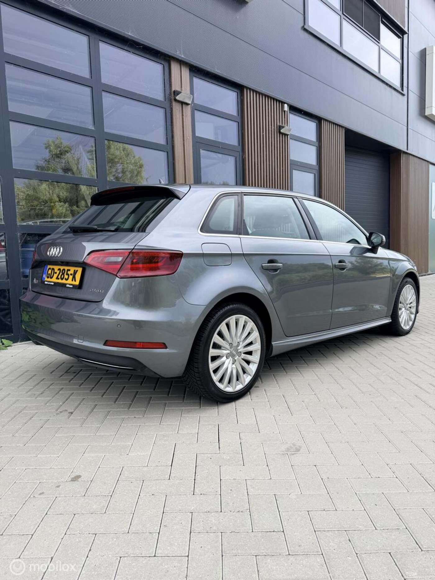 Foto van Audi A3 Sportback E-tron
