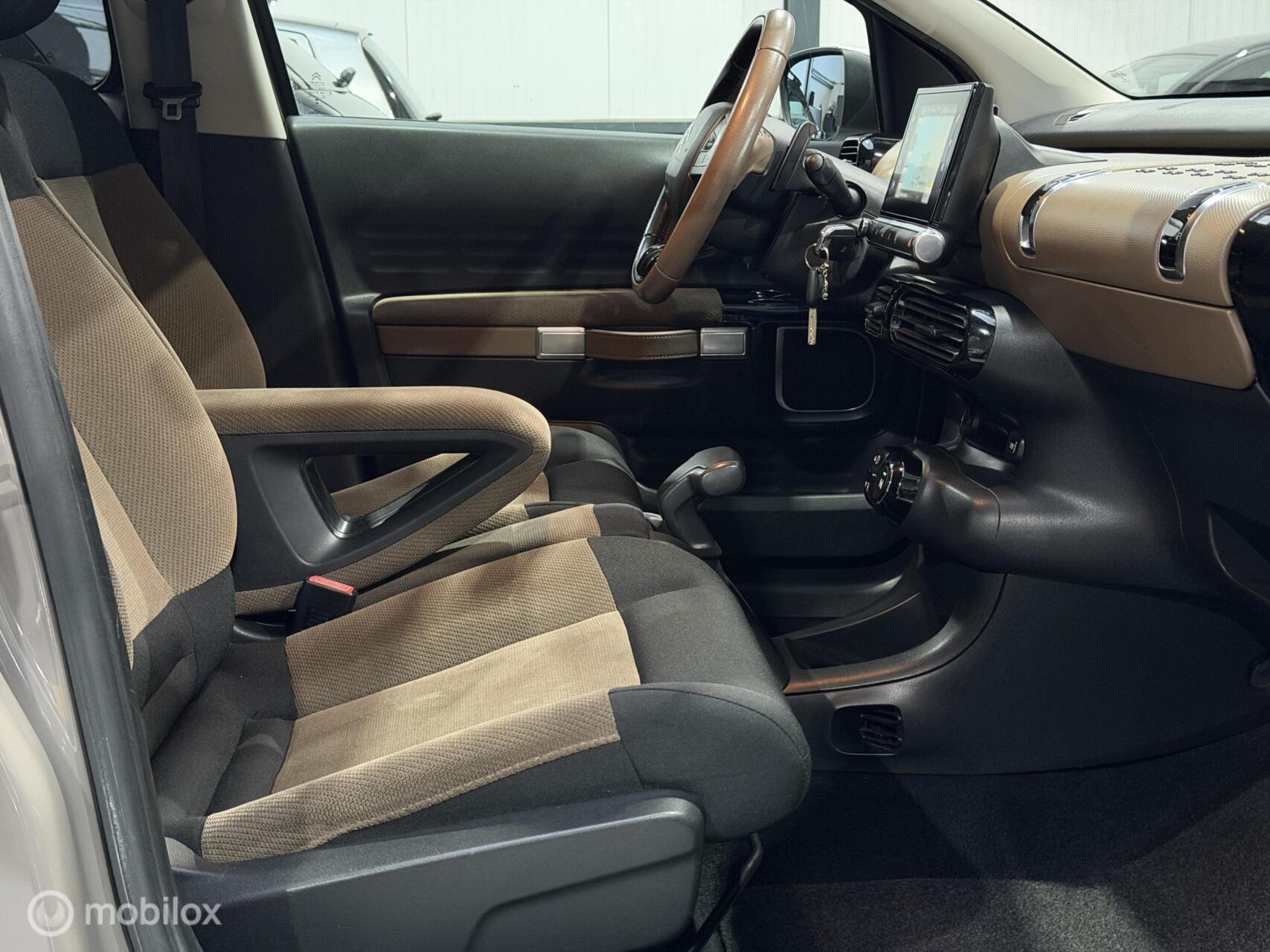 Foto van Citroen C4 Cactus