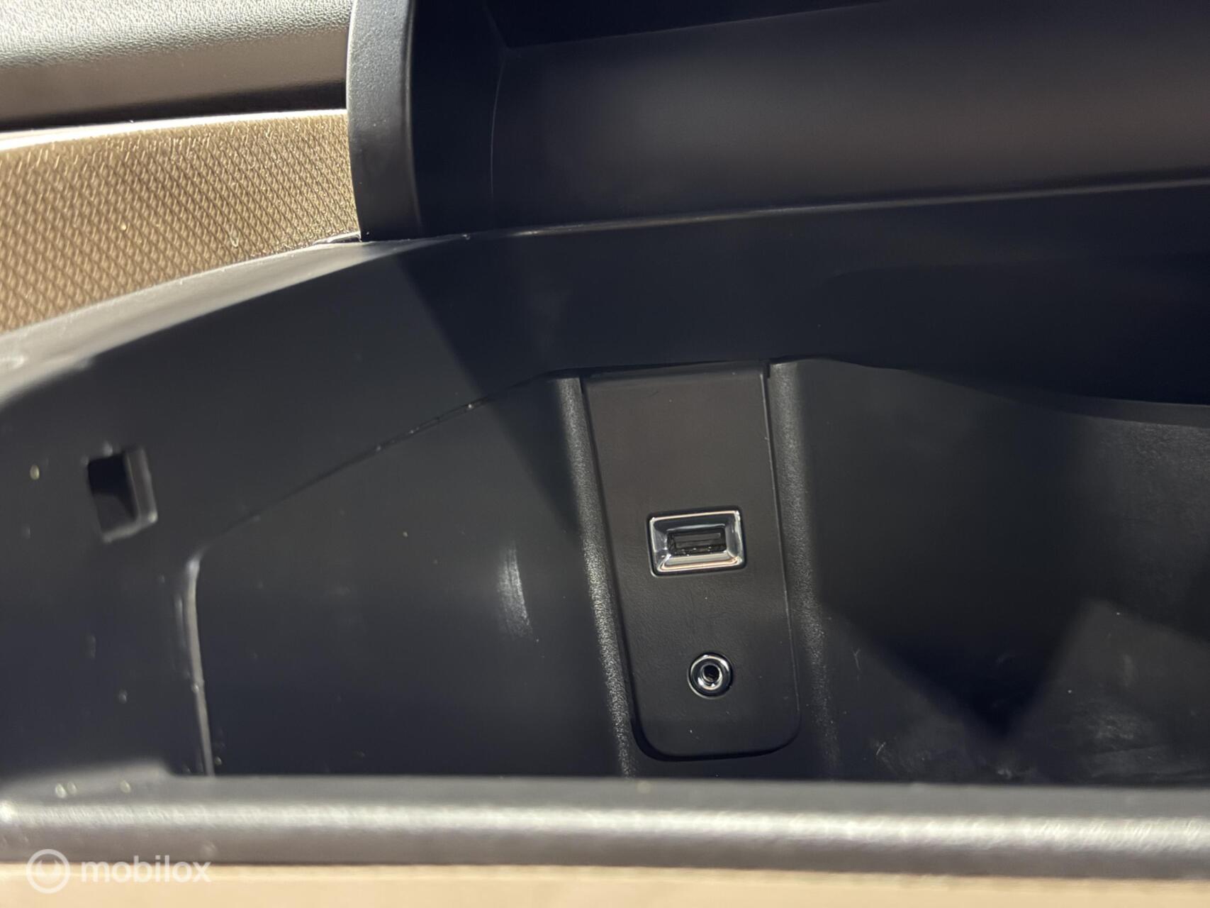 Foto van Citroen C4 Cactus