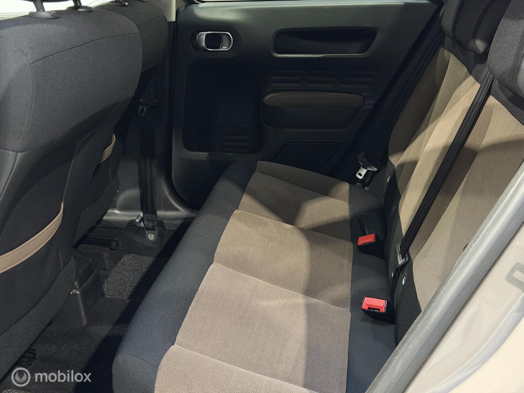 Foto van Citroen C4 Cactus