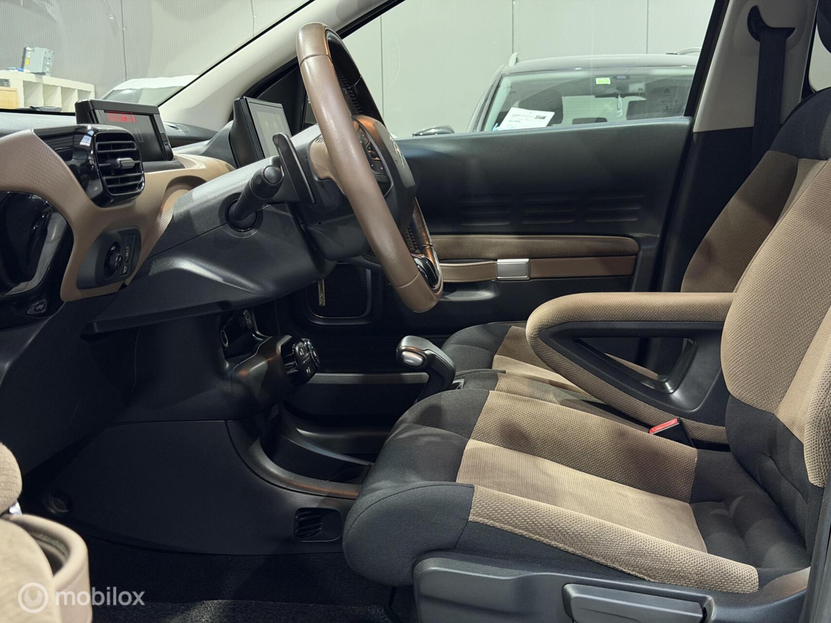 Foto van Citroen C4 Cactus