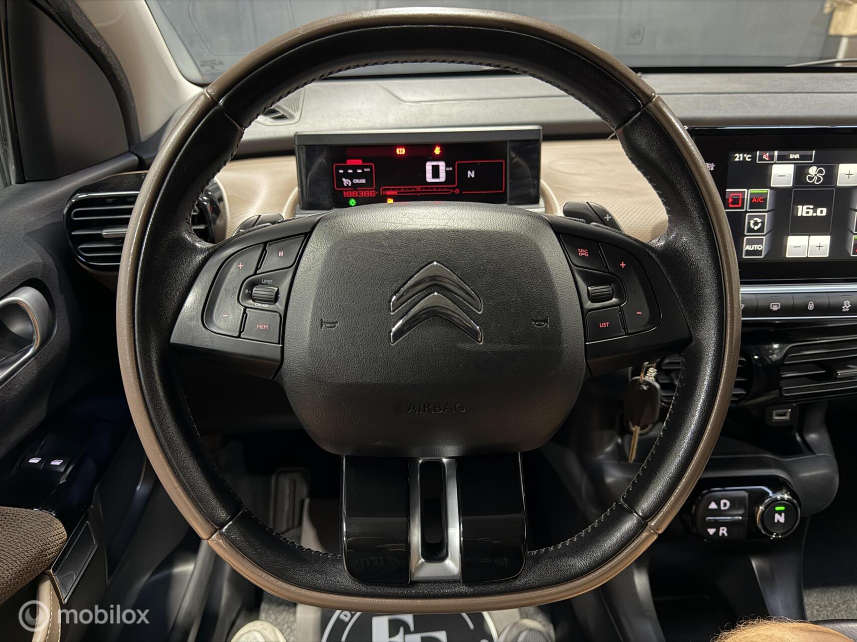 Foto van Citroen C4 Cactus
