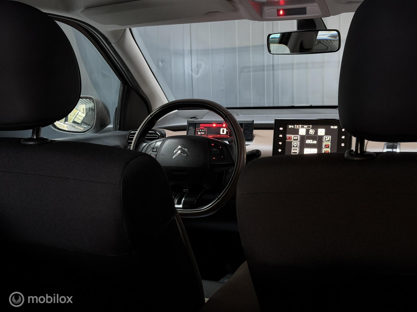 Foto van Citroen C4 Cactus