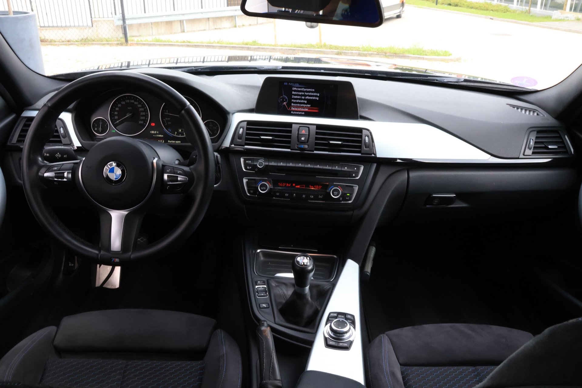 Foto van BMW 320i