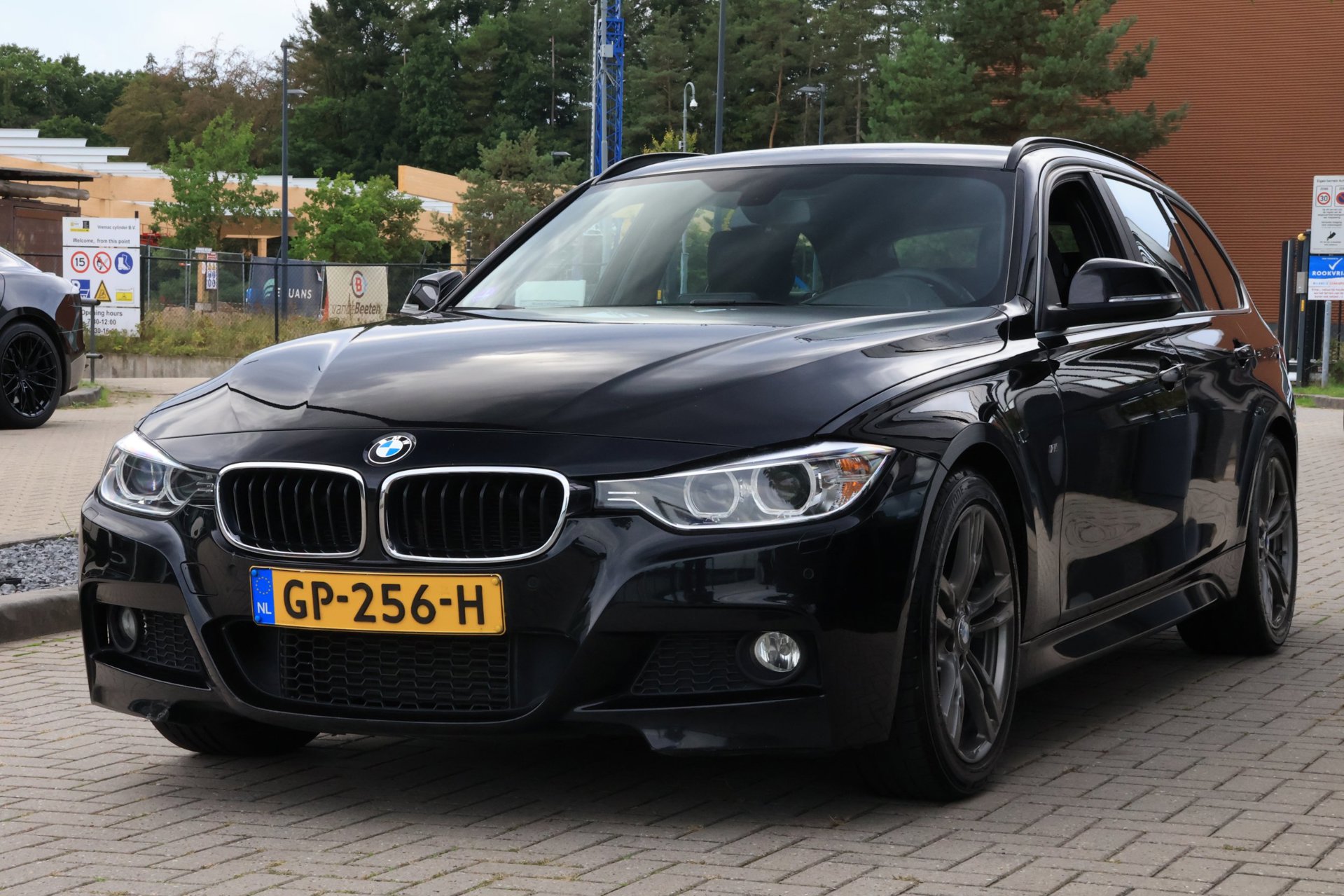 Foto van BMW 320i