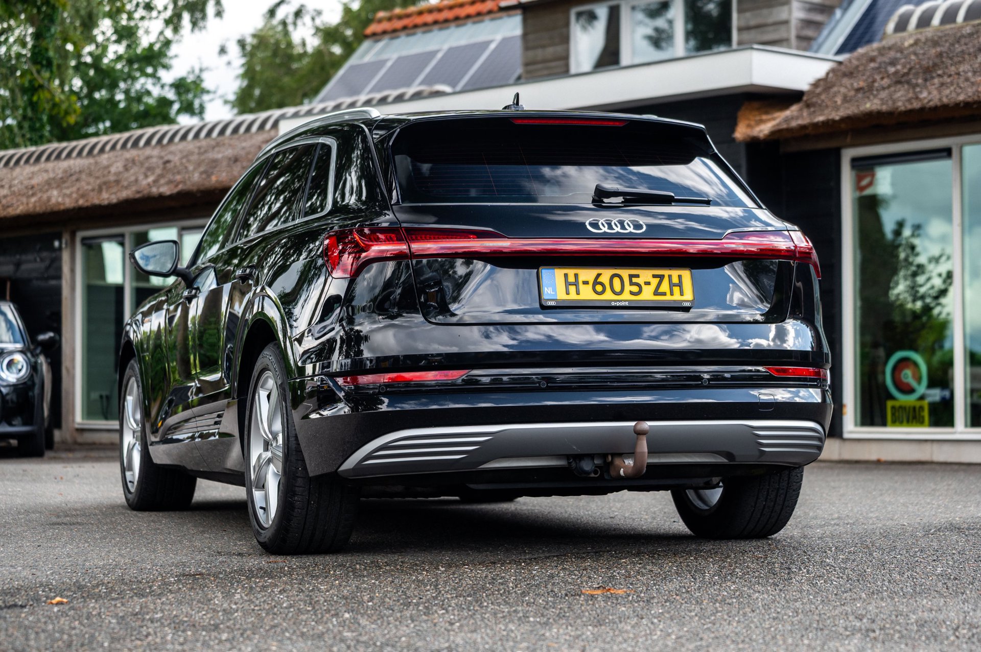Foto van Audi E-tron