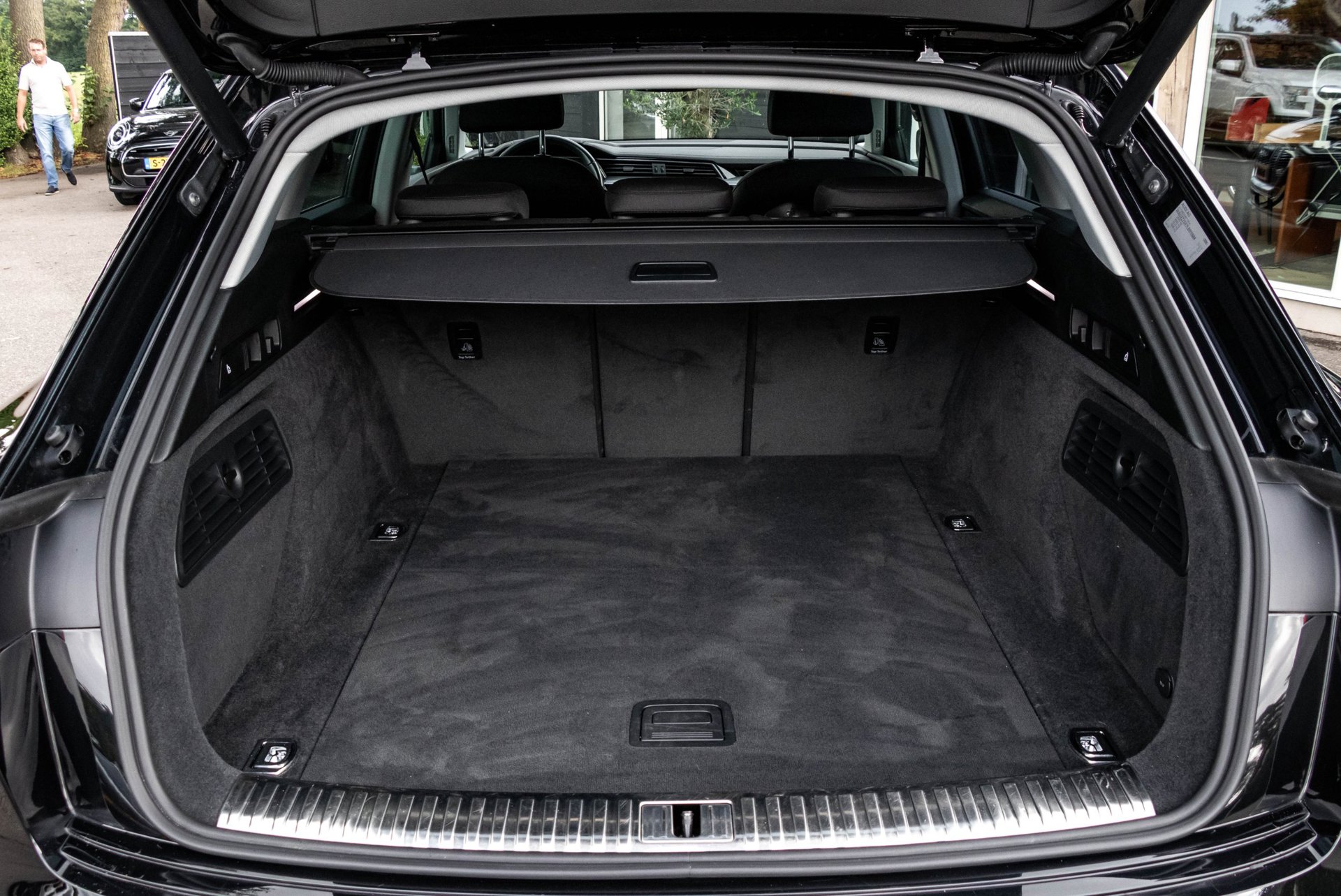 Foto van Audi E-tron