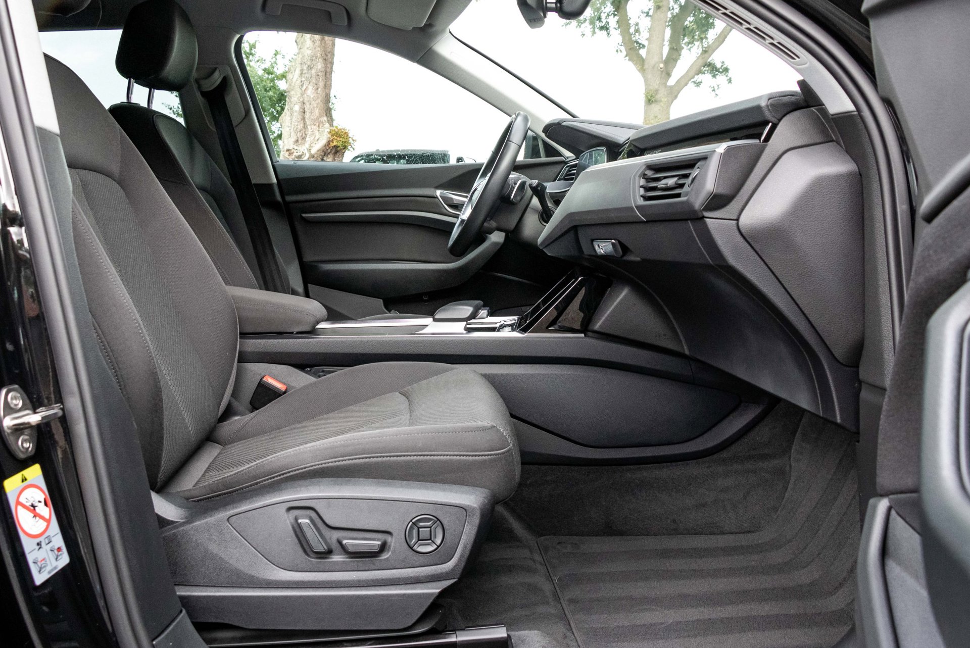 Foto van Audi E-tron