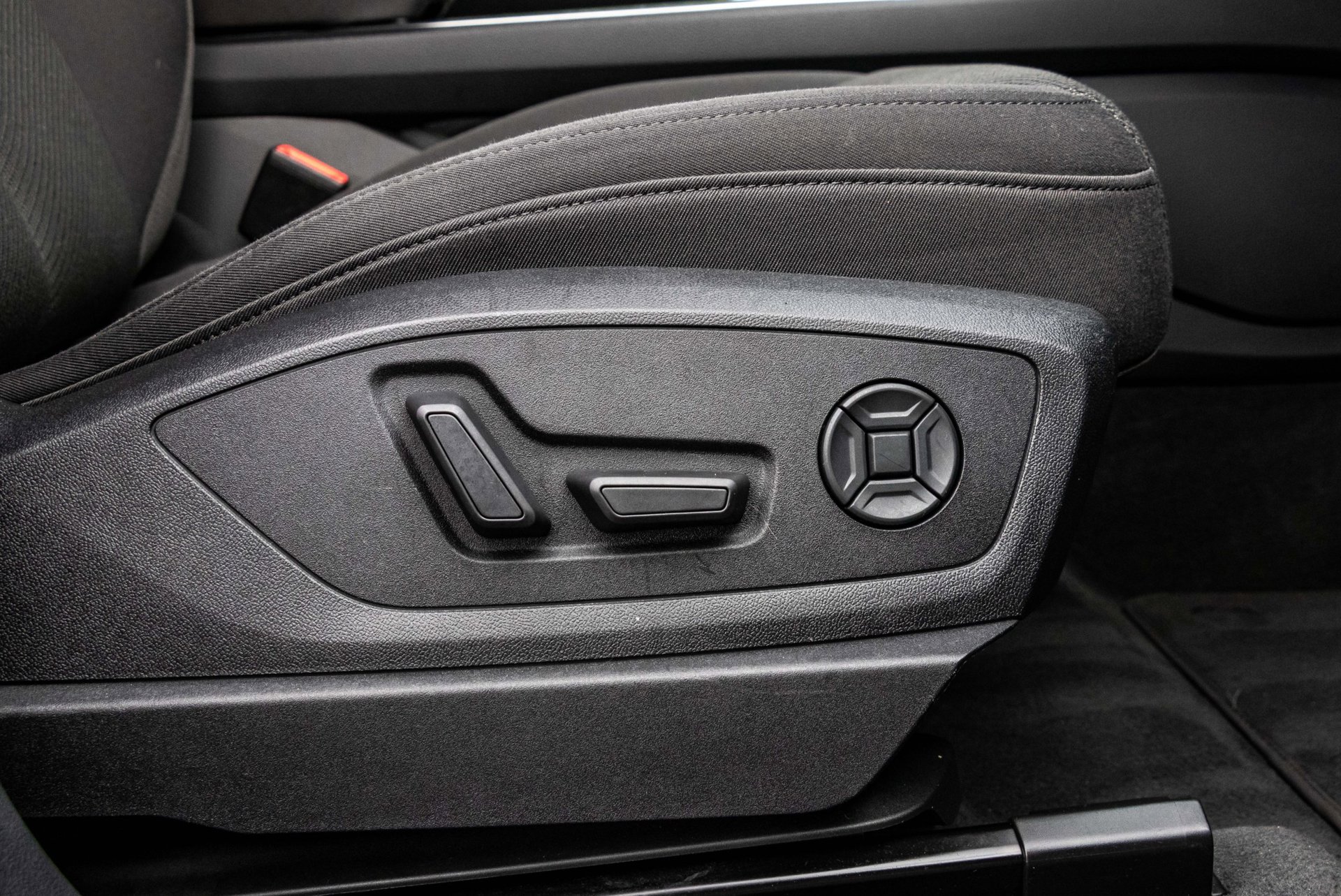 Foto van Audi E-tron