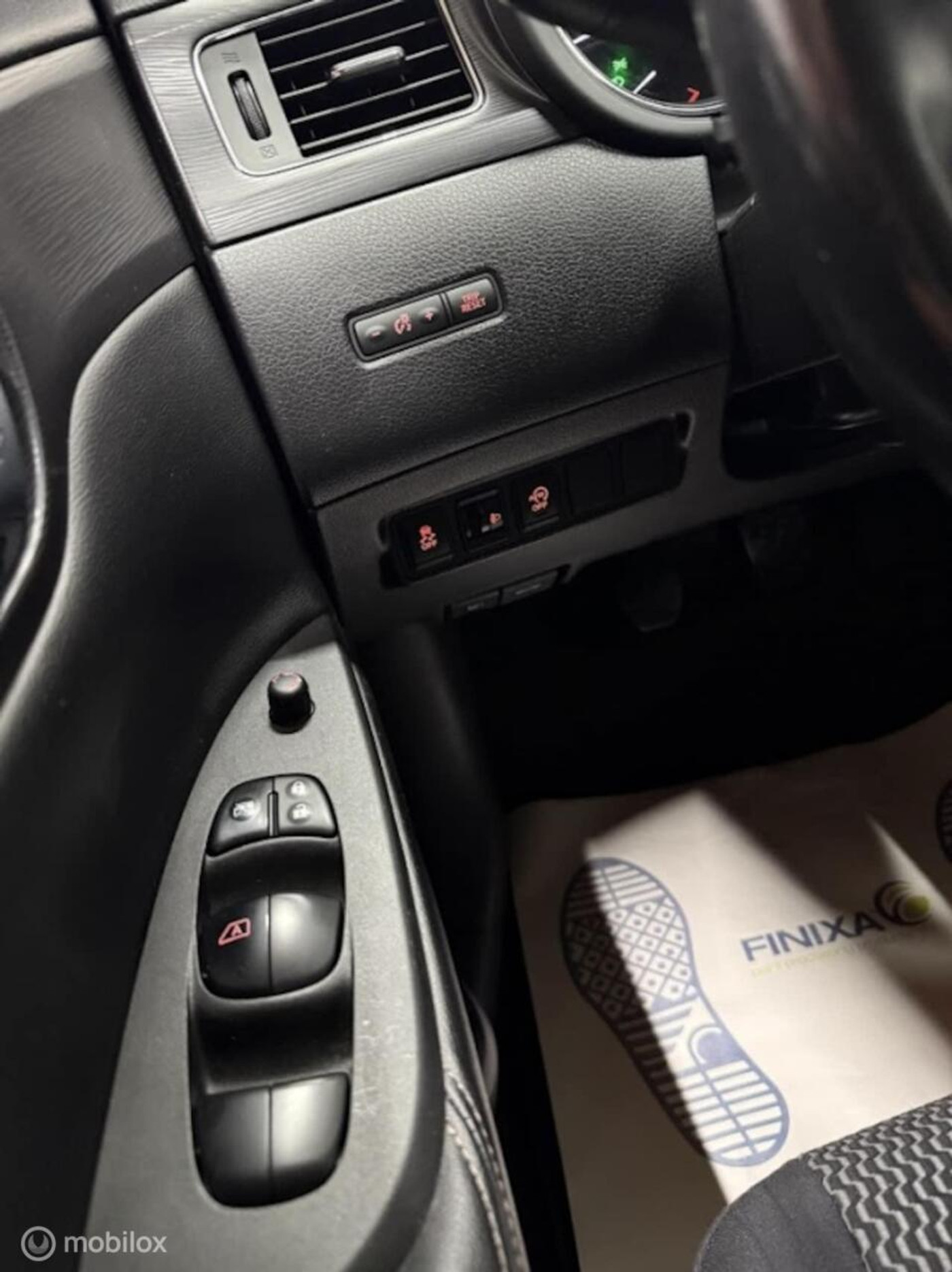 Foto van Nissan Pulsar