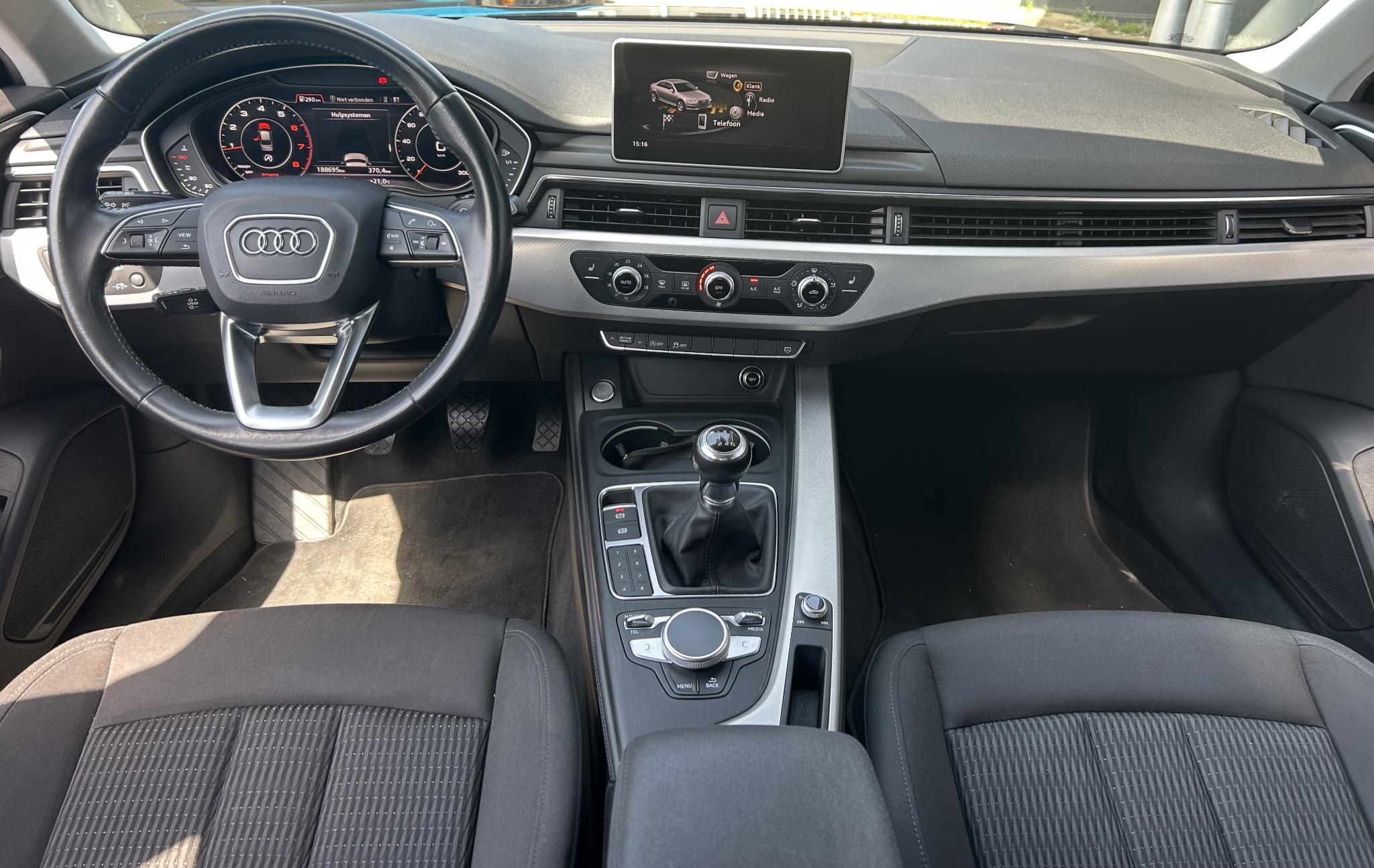 Foto van Audi A4 Limousine