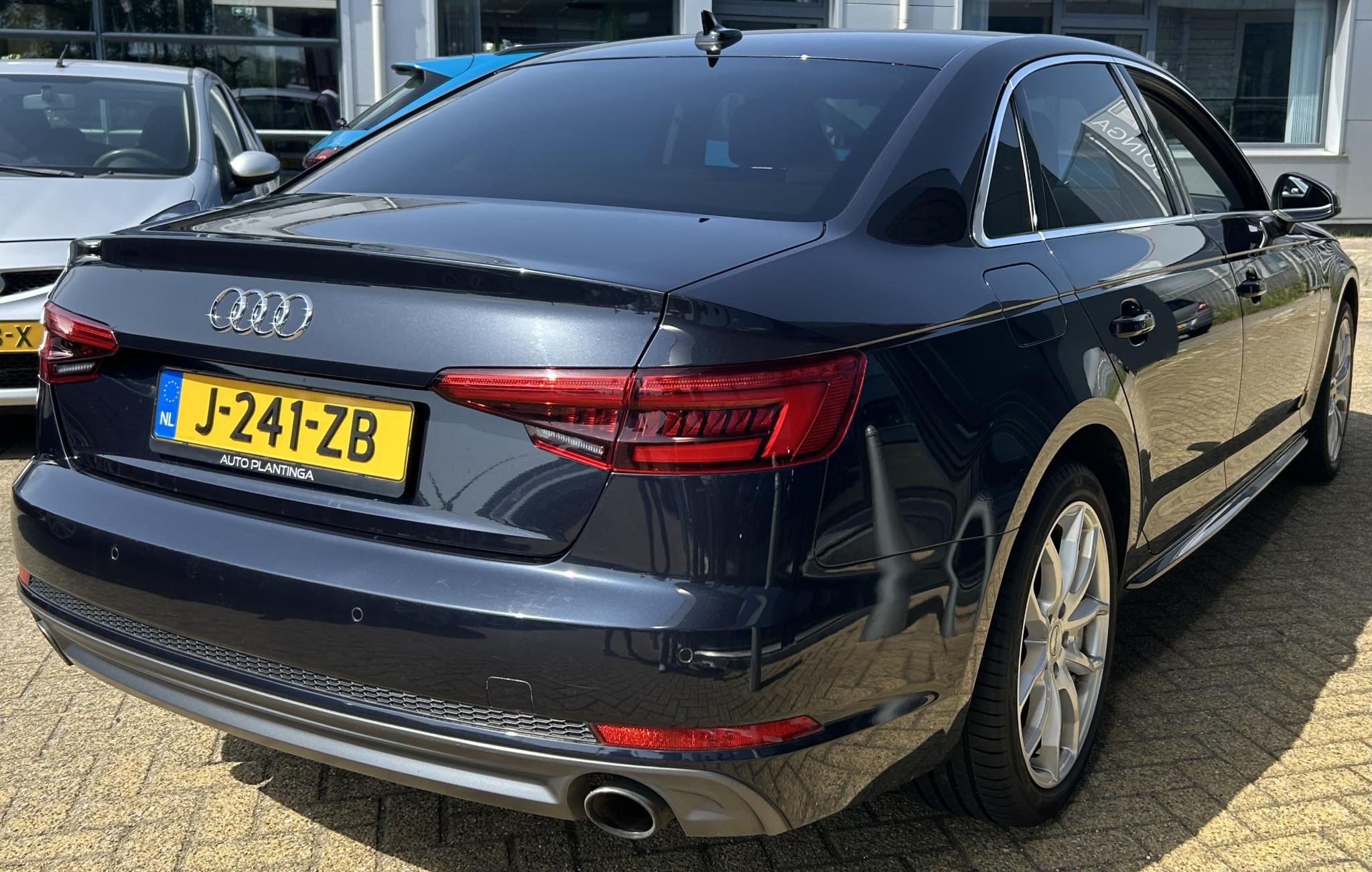 Foto van Audi A4 Limousine