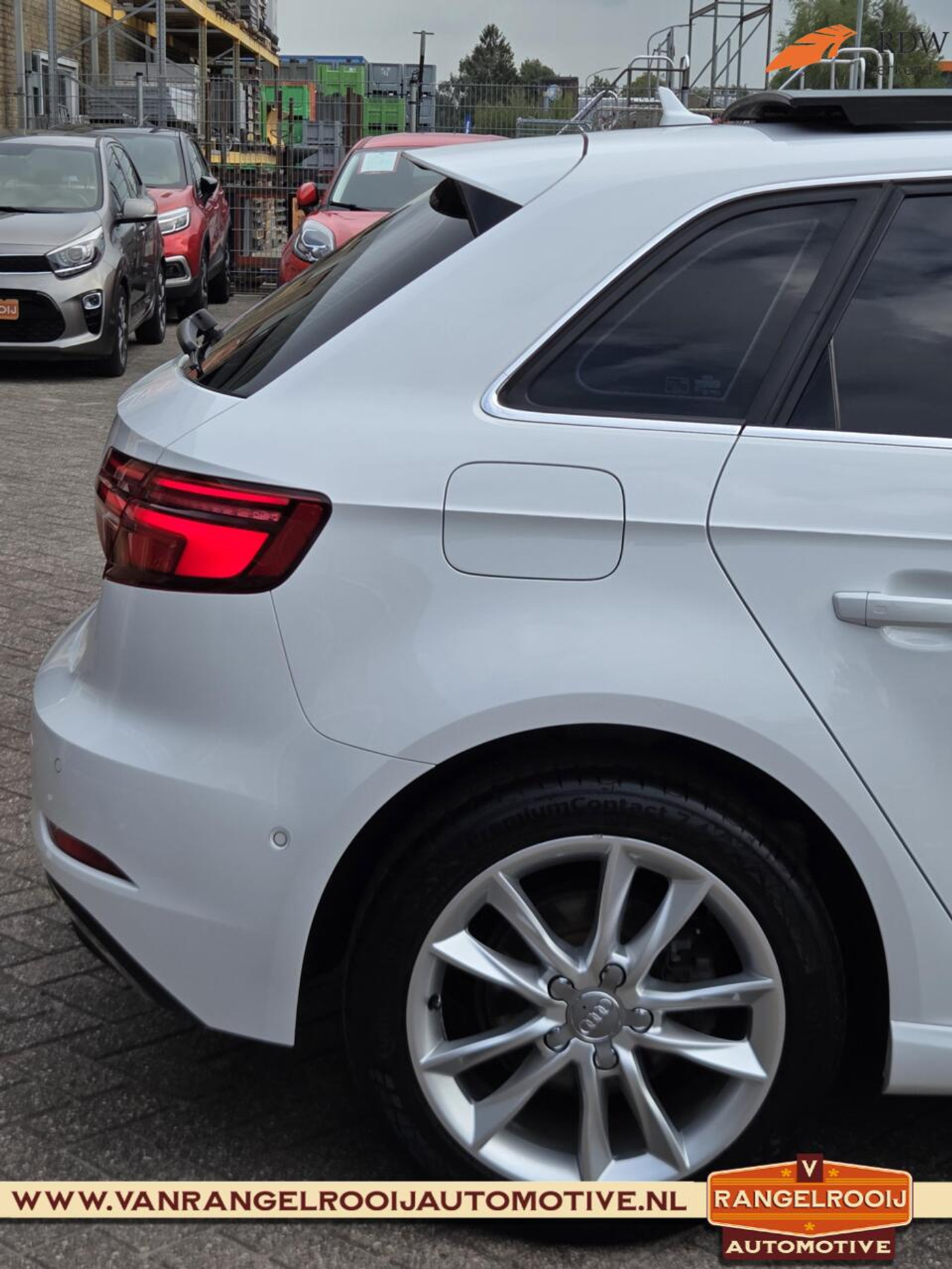 Foto van Audi A3 Sportback E-tron