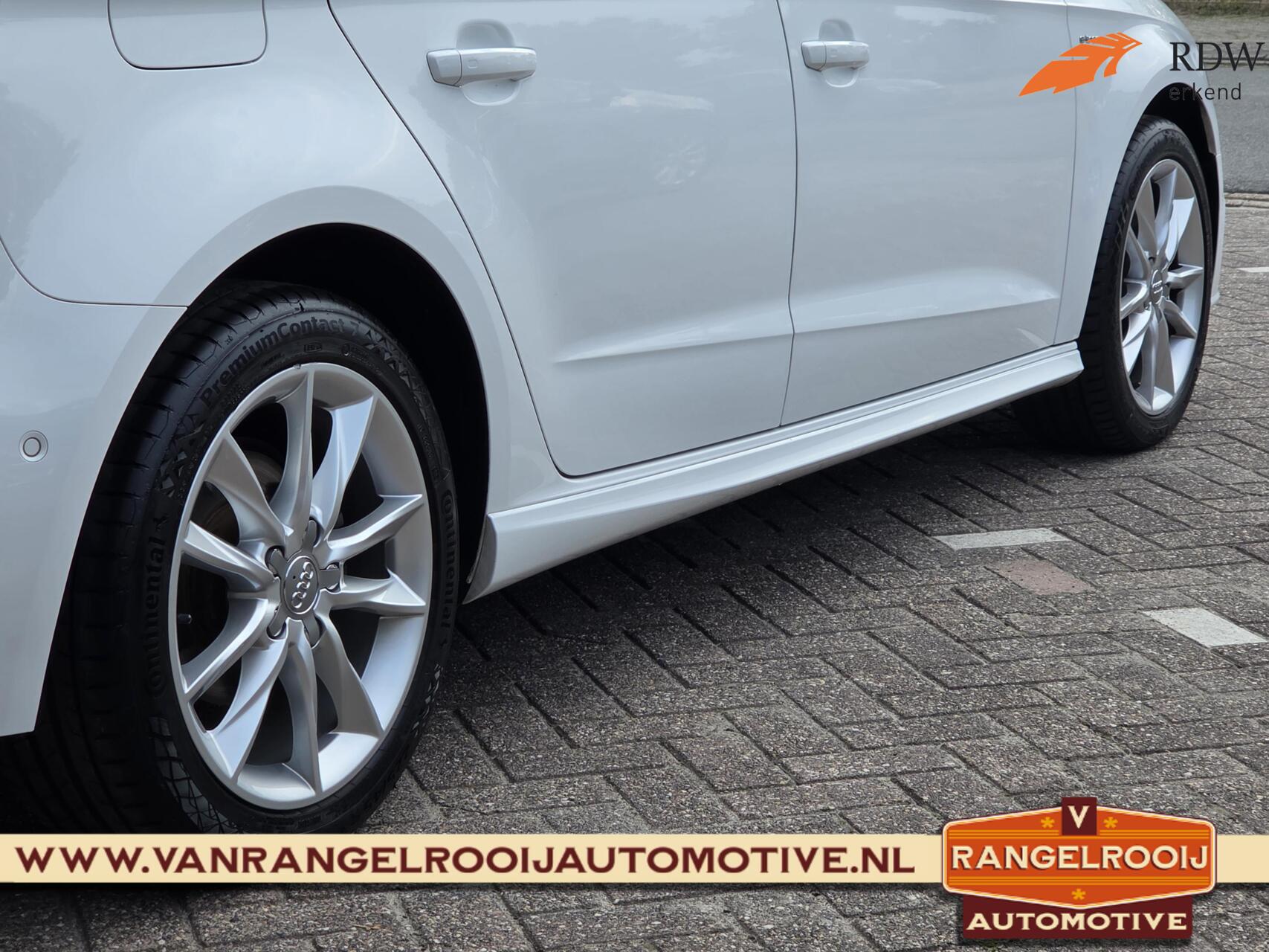 Foto van Audi A3 Sportback E-tron