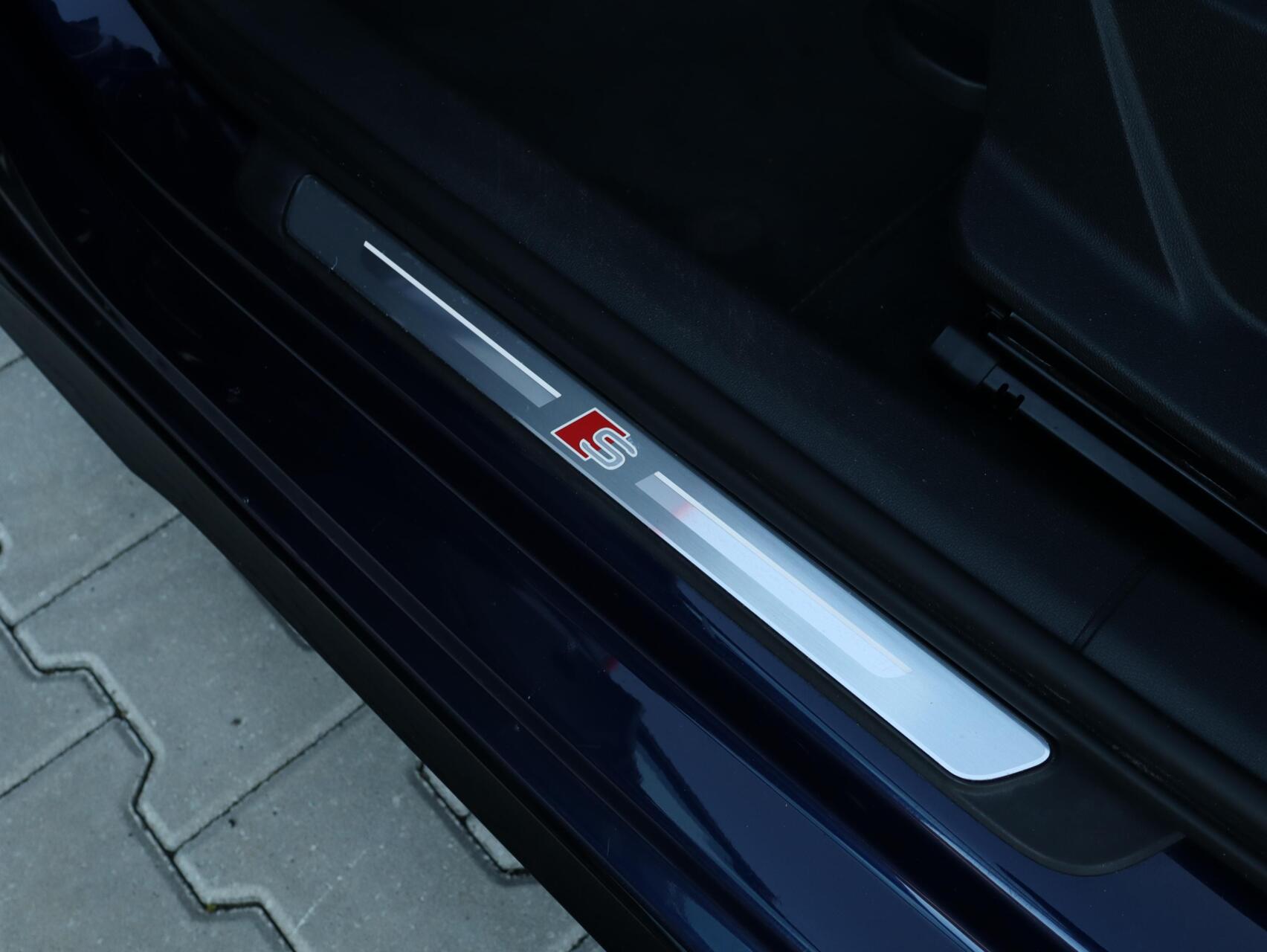Foto van Audi A3 Limousine