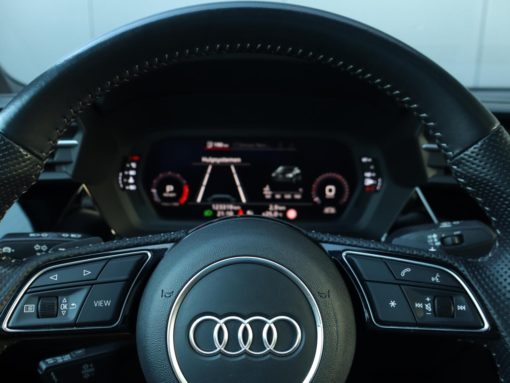 Foto van Audi A3 Limousine