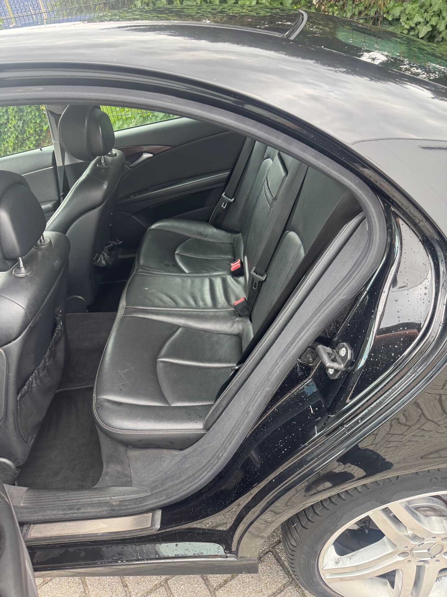 Foto van Mercedes-Benz E 280