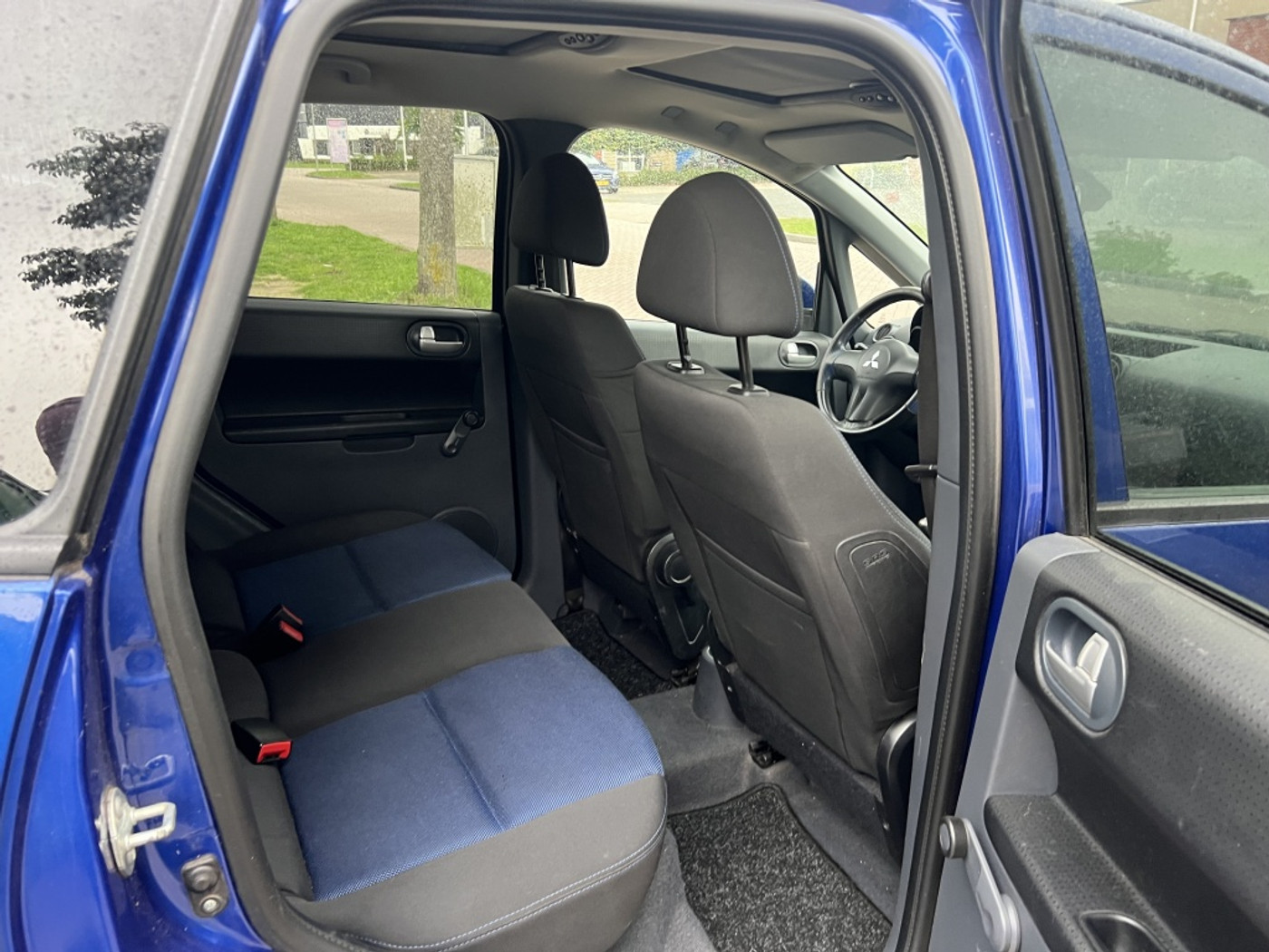 Foto van Mitsubishi Colt