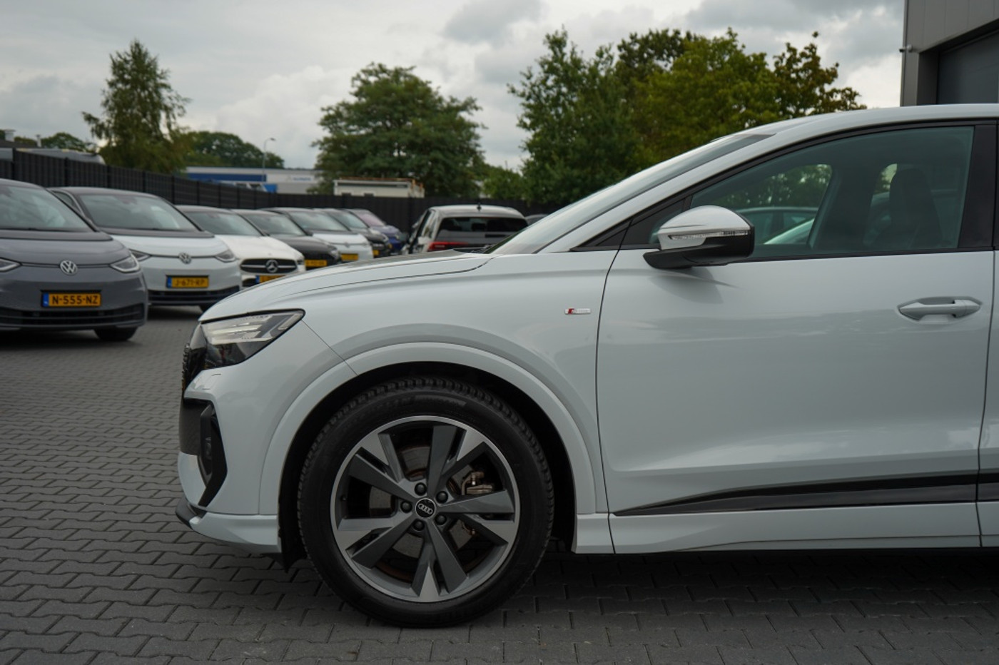 Foto van Audi Q4 Sportback 35 E-tron