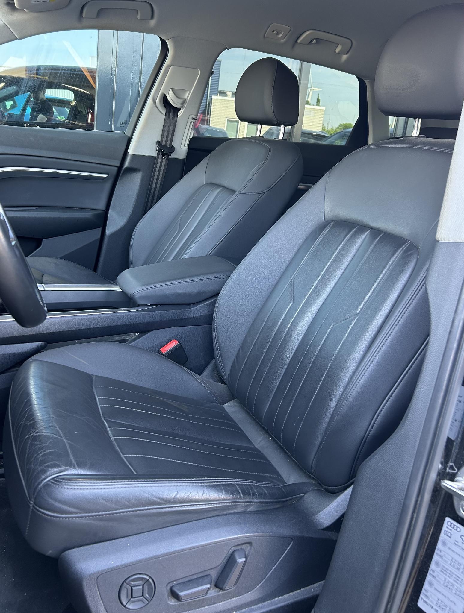 Foto van Audi Audi E-tron